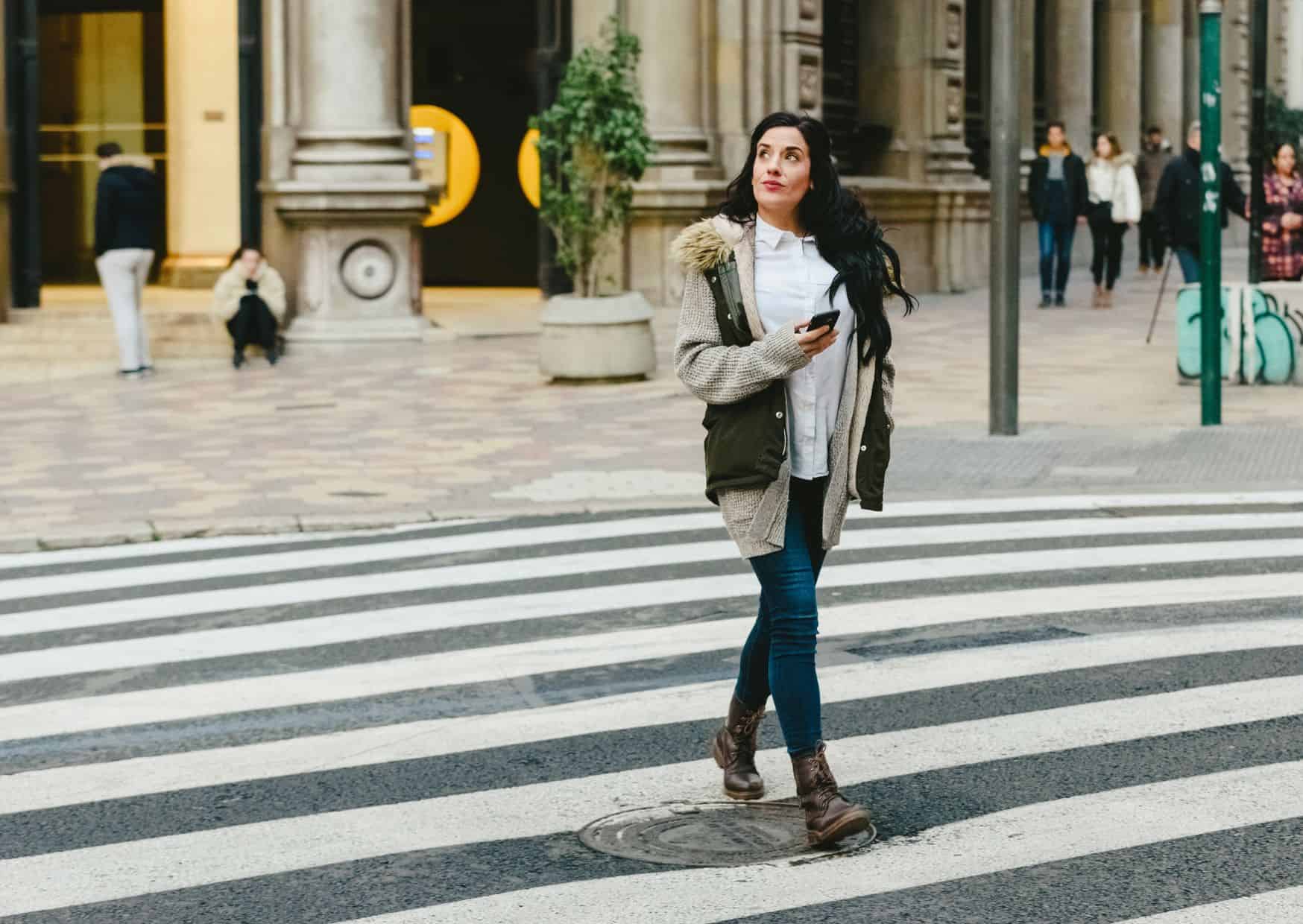 10 Tourist Mistakes That Instantly Make You Stand Out (and How to Avoid Them Like a Pro) 3 10 Mistakes To Avoid Being A Tourist