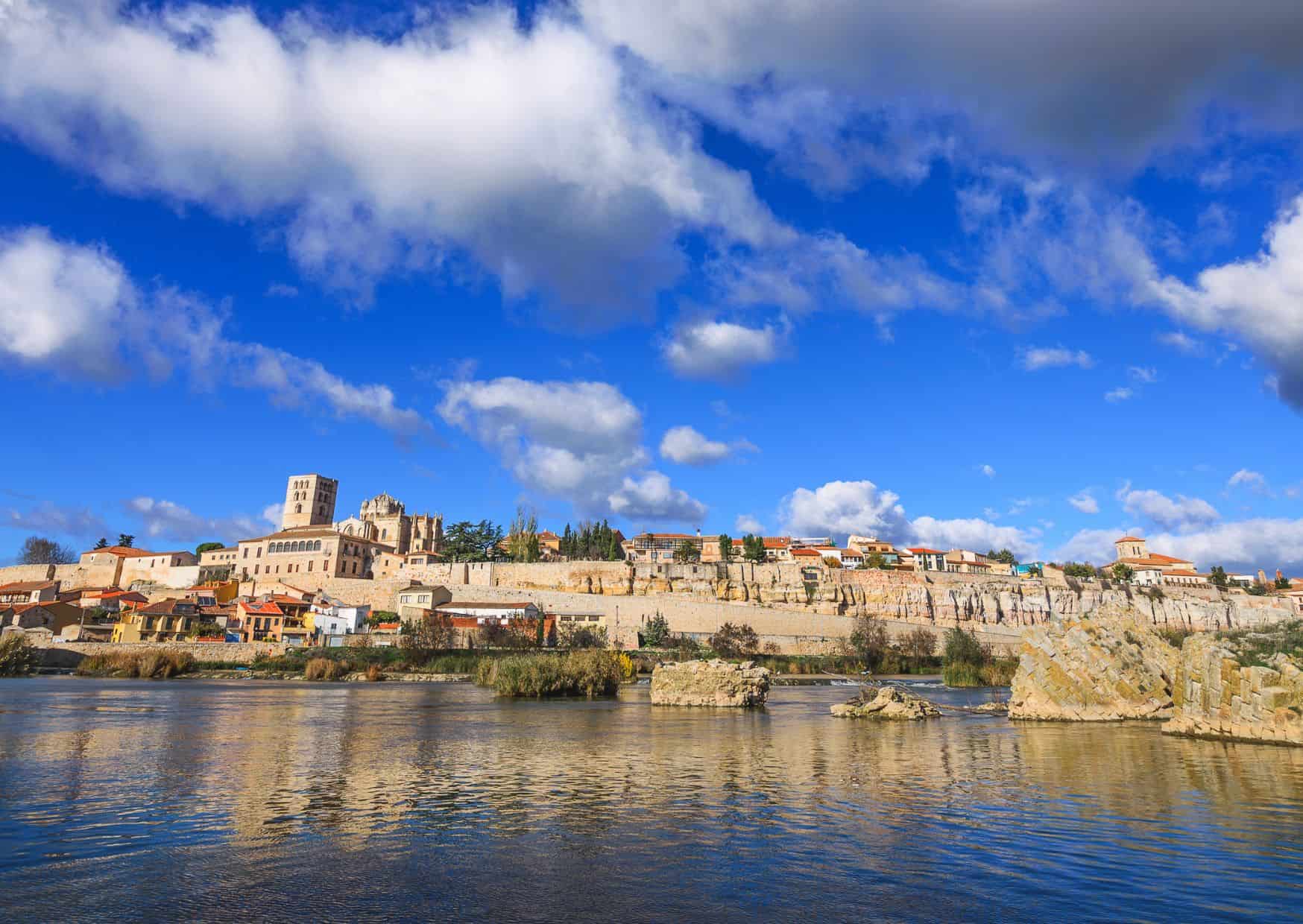 Zamora