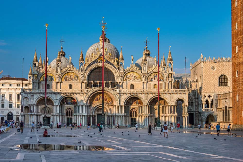 13 Tourist Traps Europeans Never Visit - St. Mark's Square Venice