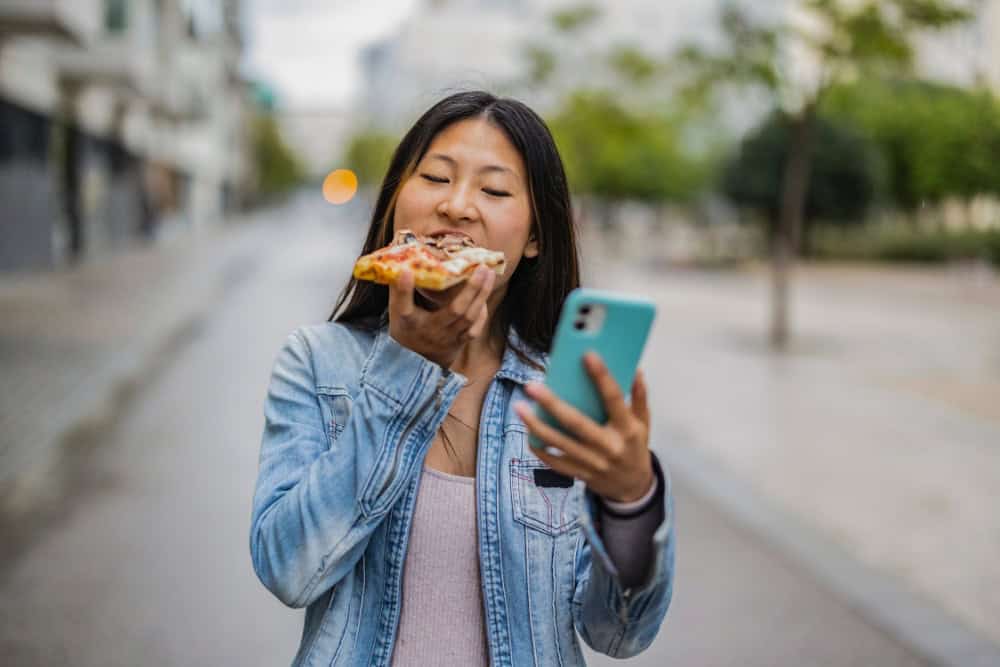 17 American Habits That Make Europeans Cringe And What To Do Instead 8