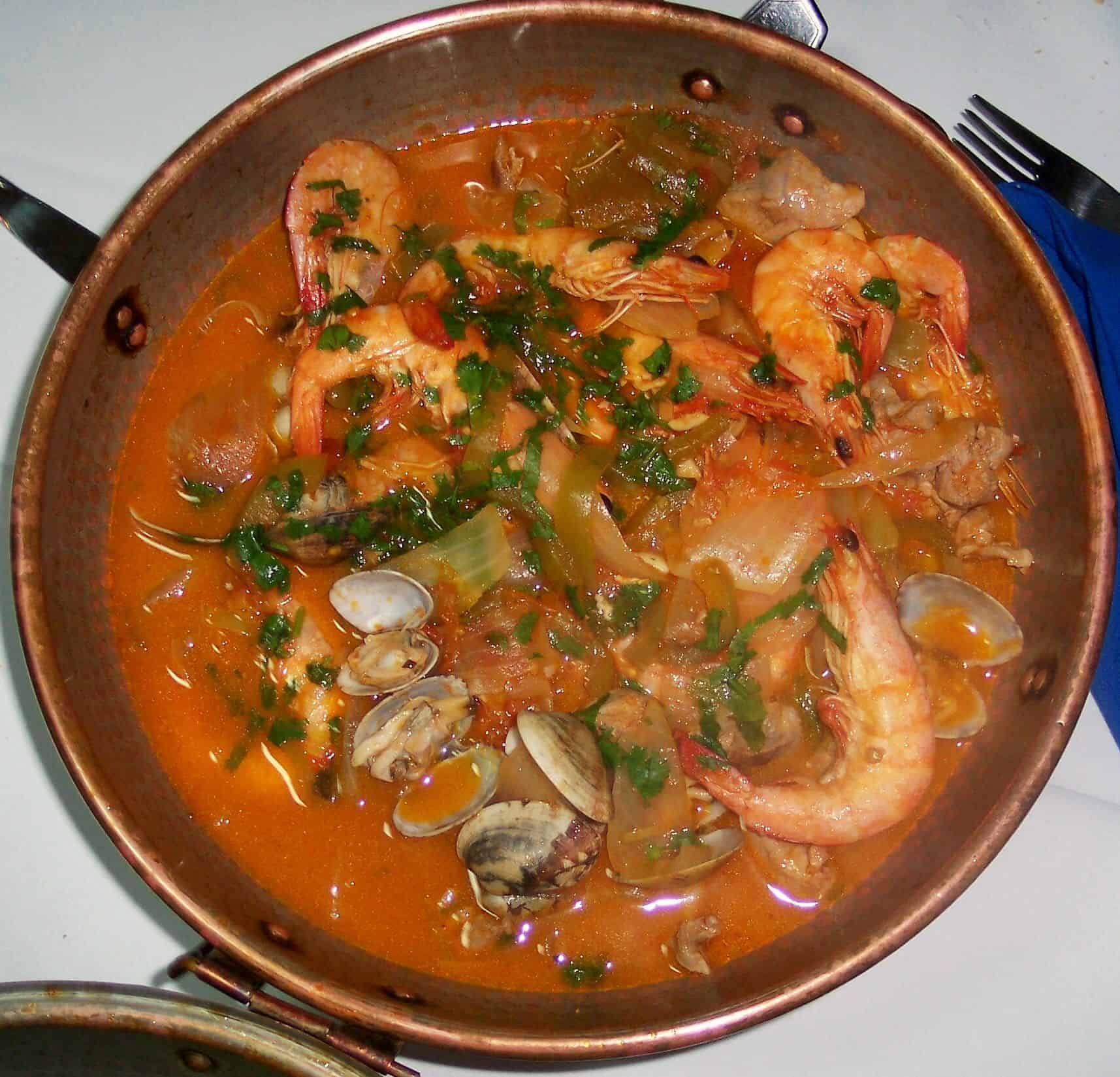 What to Eat in Portugal Beyond Pastéis de Nata And Bacalhau: 7 Authentic Portuguese Dishes Even Locals Love More Than the Tourist Favorites 9 Cataplana de Marisco