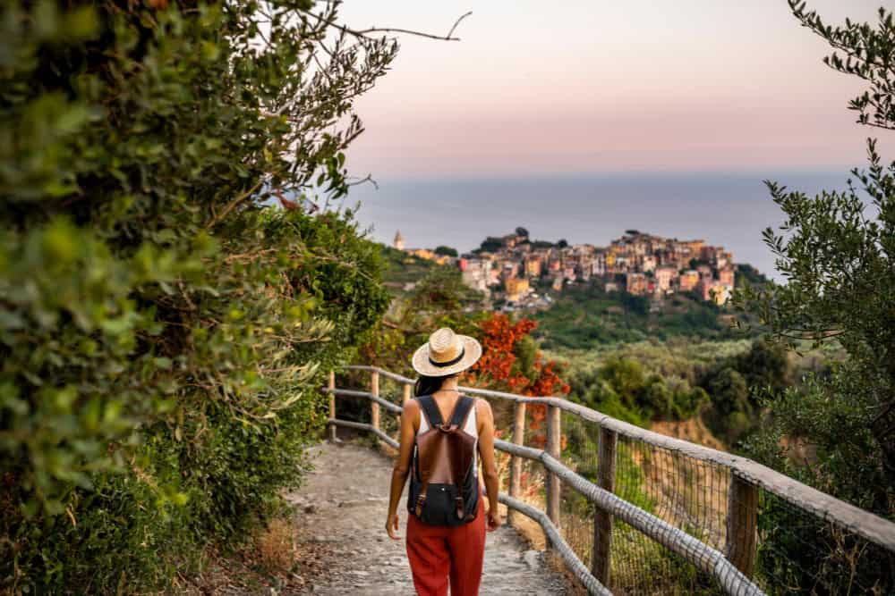 How to Not Look Like a Tourist in Italy