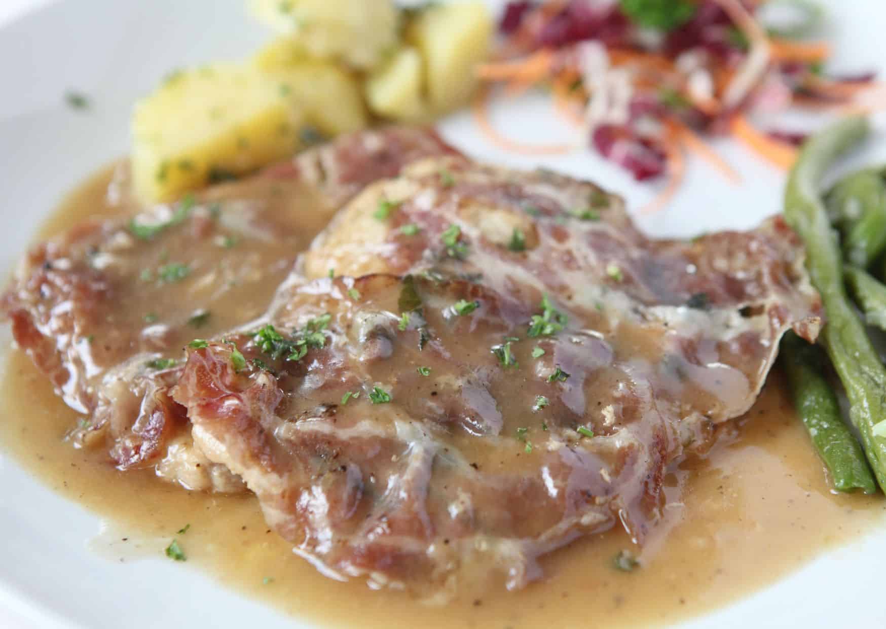 How To Make Homemade Saltimbocca alla Romana (Recipe Guide)