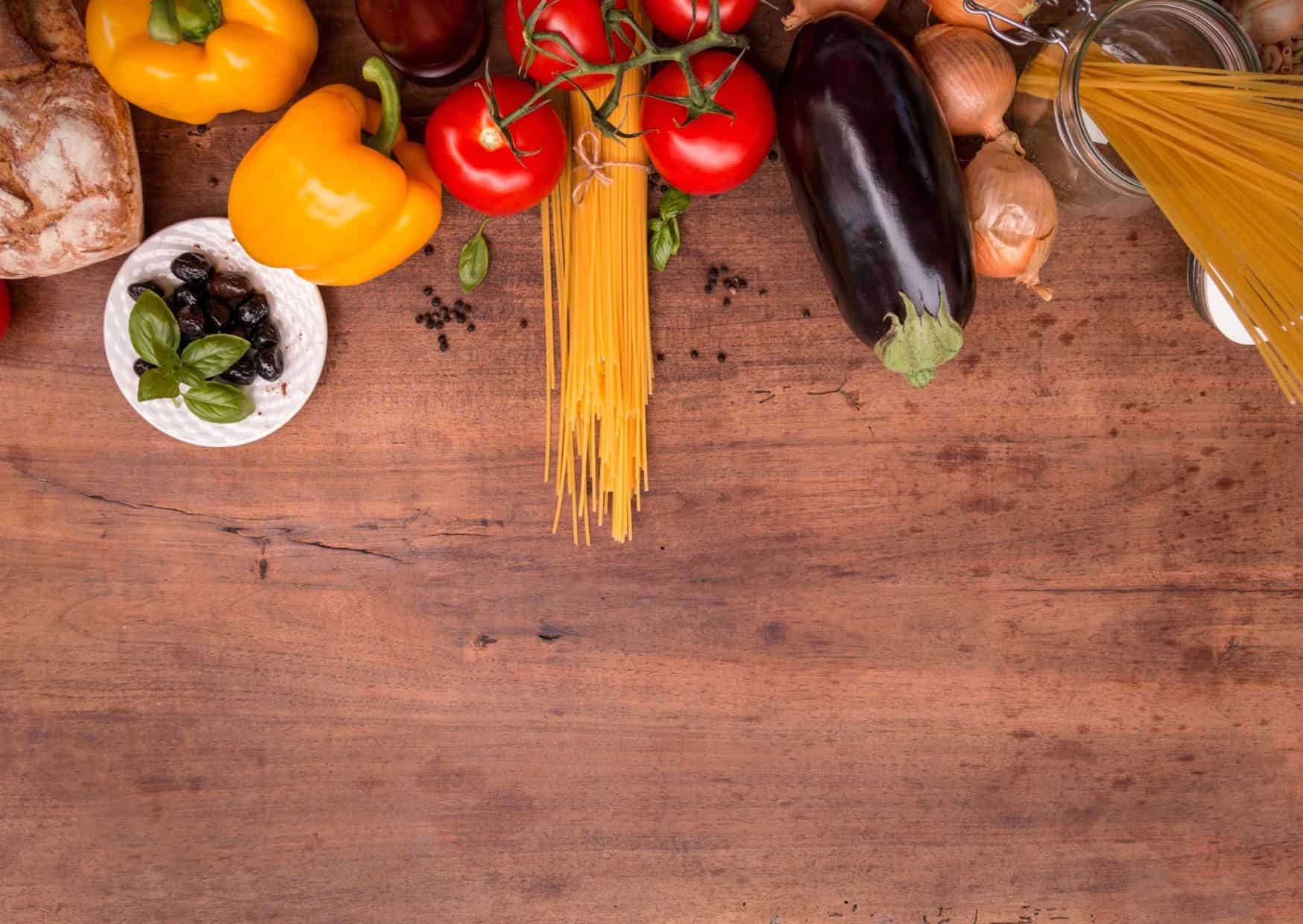 How to Make Spaghetti alla Puttanesca Like an Italian 2 How to Make Spaghetti alla Puttanesca (Recipe Guide)