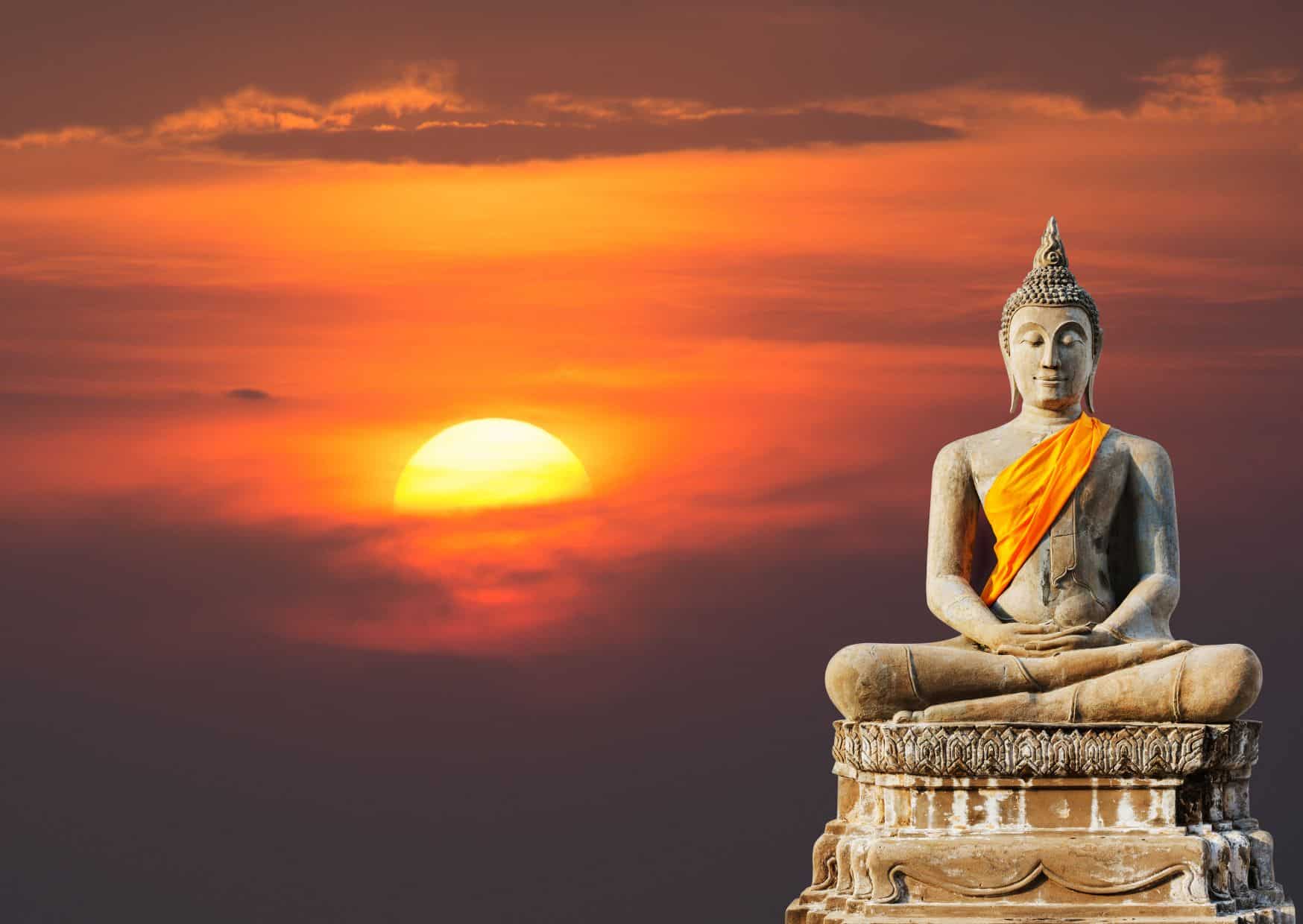 15 Things You Should Never Do in Thailand — If You Want to Avoid Major Culture Shock 6 Don't Do This in Thailand: 15 Things Not to Do in Thailand