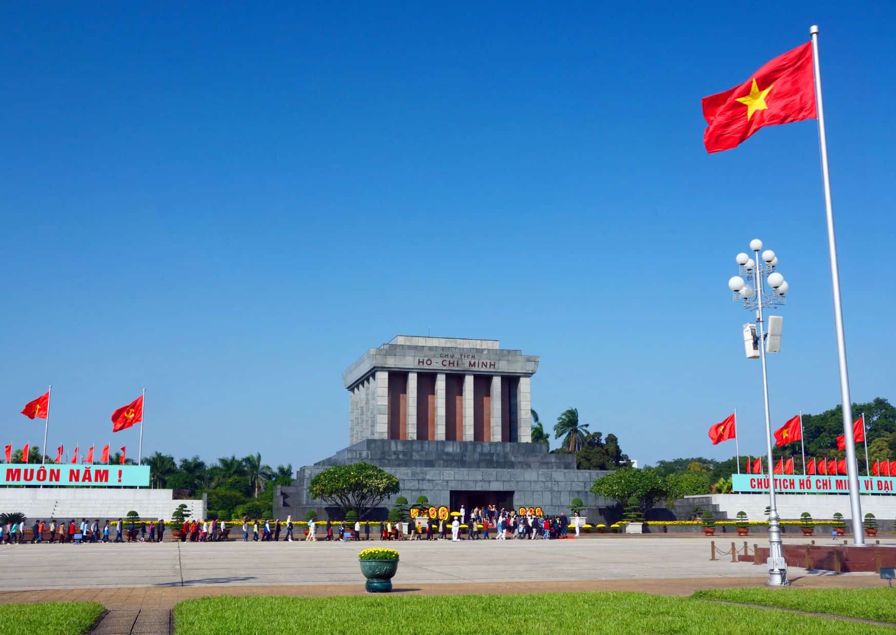 Cheap, Beautiful, and Visa-Free: 12 Cheap Countries Americans Can Visit Without a Visa In 2026 11 Vietnam 3