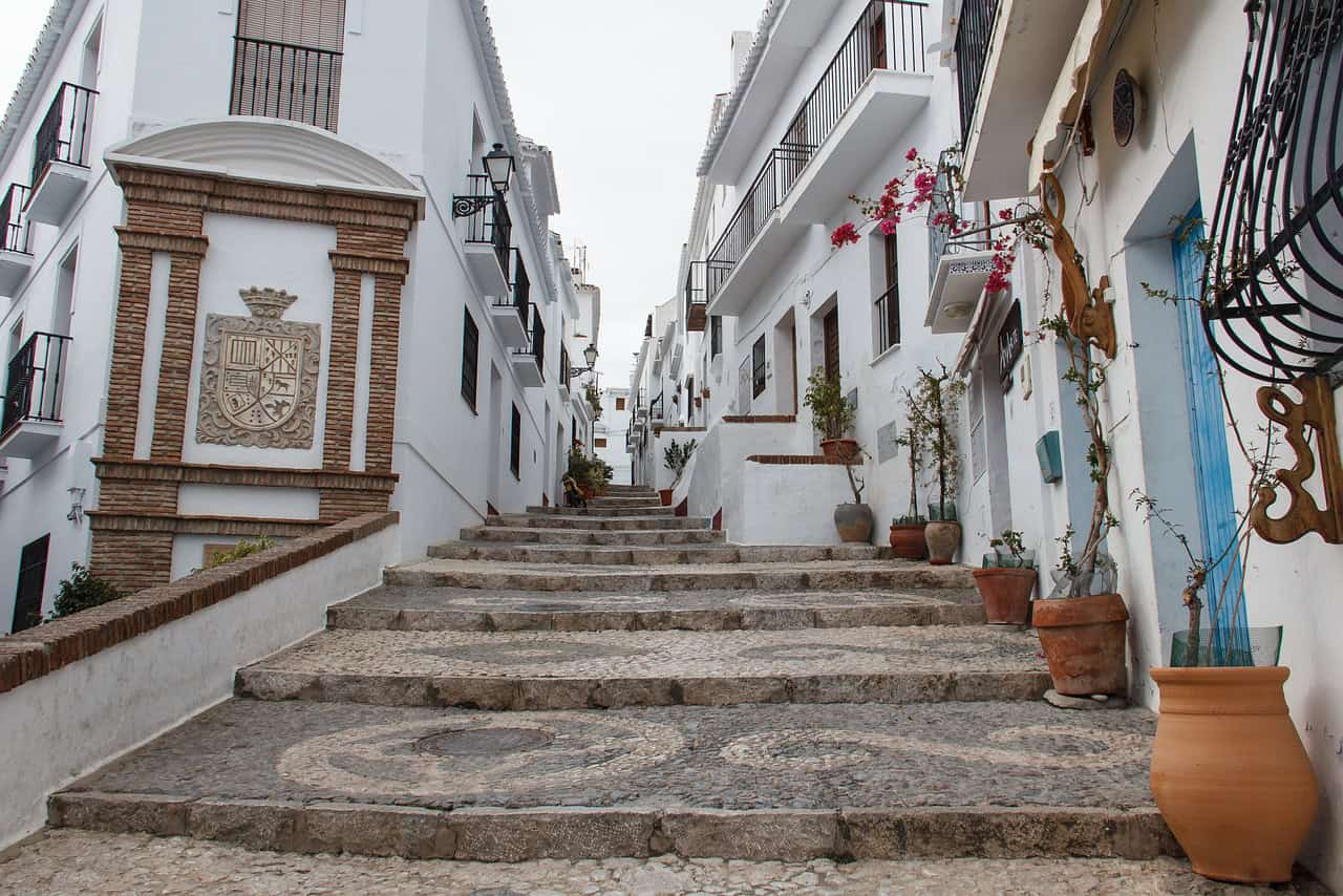 20 Beautiful Destinations in Europe That Hardly Anyone Visits 8 Frigiliana