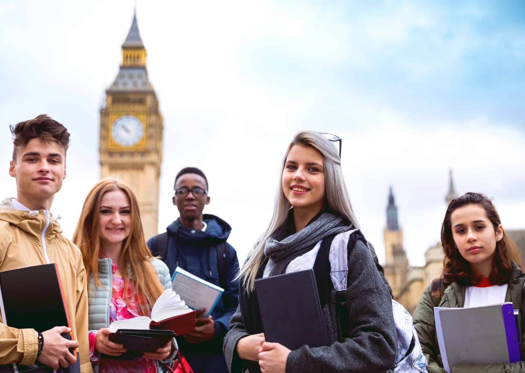 8 British Phrases That Mean the Opposite 3 √8 British Phrases That Mean the Opposite 2