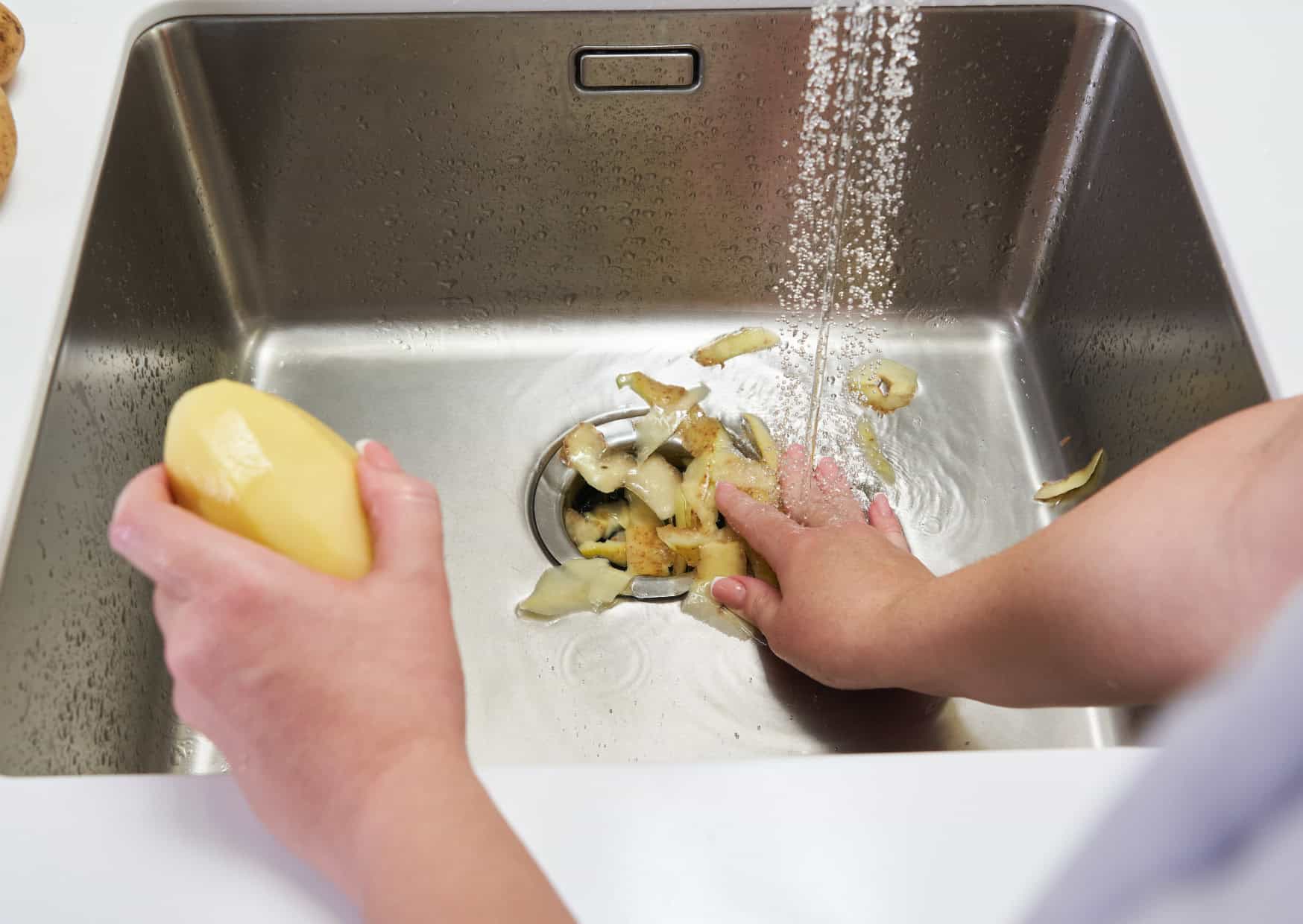 13 Things Europeans Notice in Your Kitchen 11