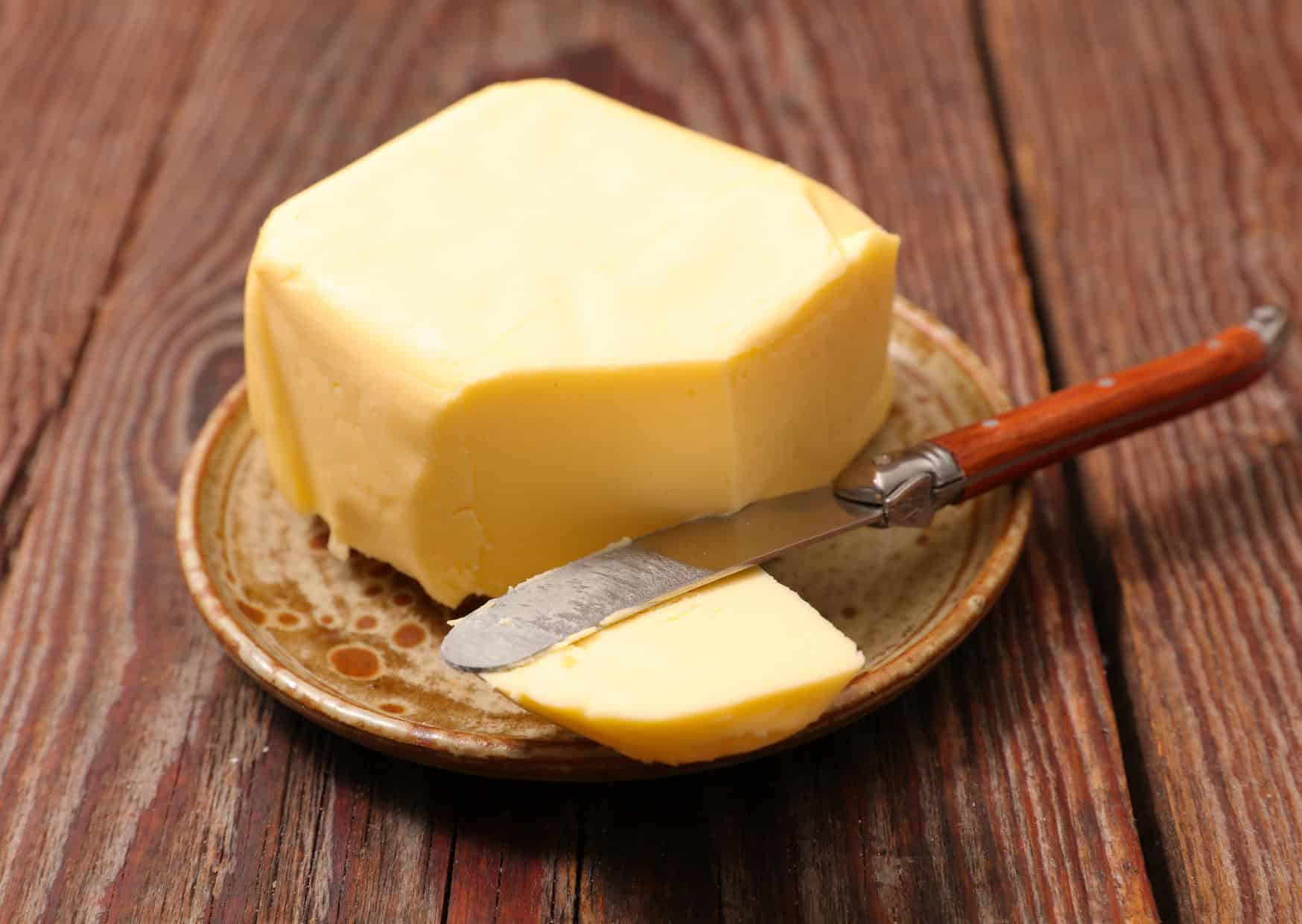 15 Foods Europeans Never Store in the Fridge 8