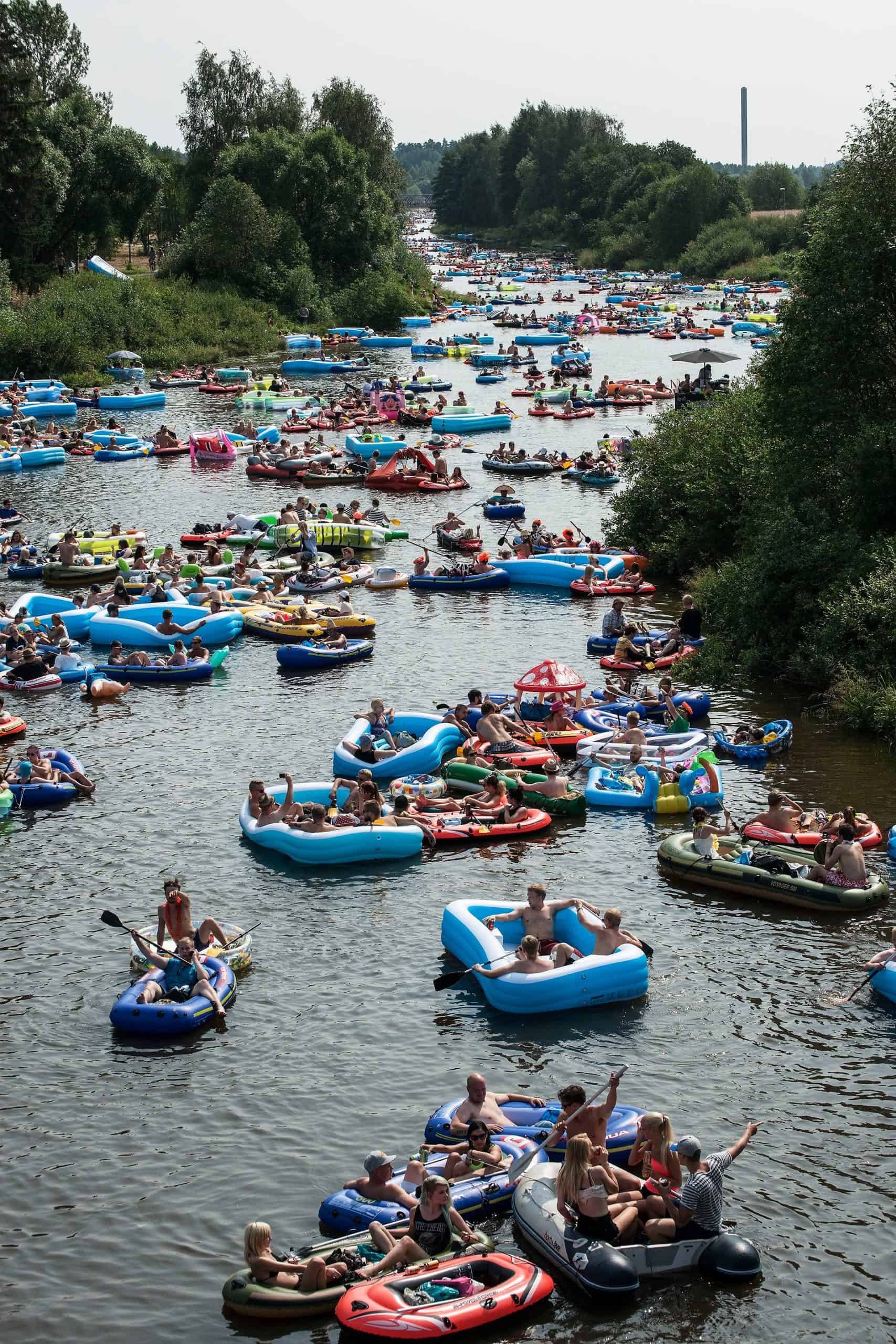 Why These 11 Quirky European Festivals Are 100x More Fun Than the Tourist Traps You Know 6 Ivo Beer Floating Festival scaled