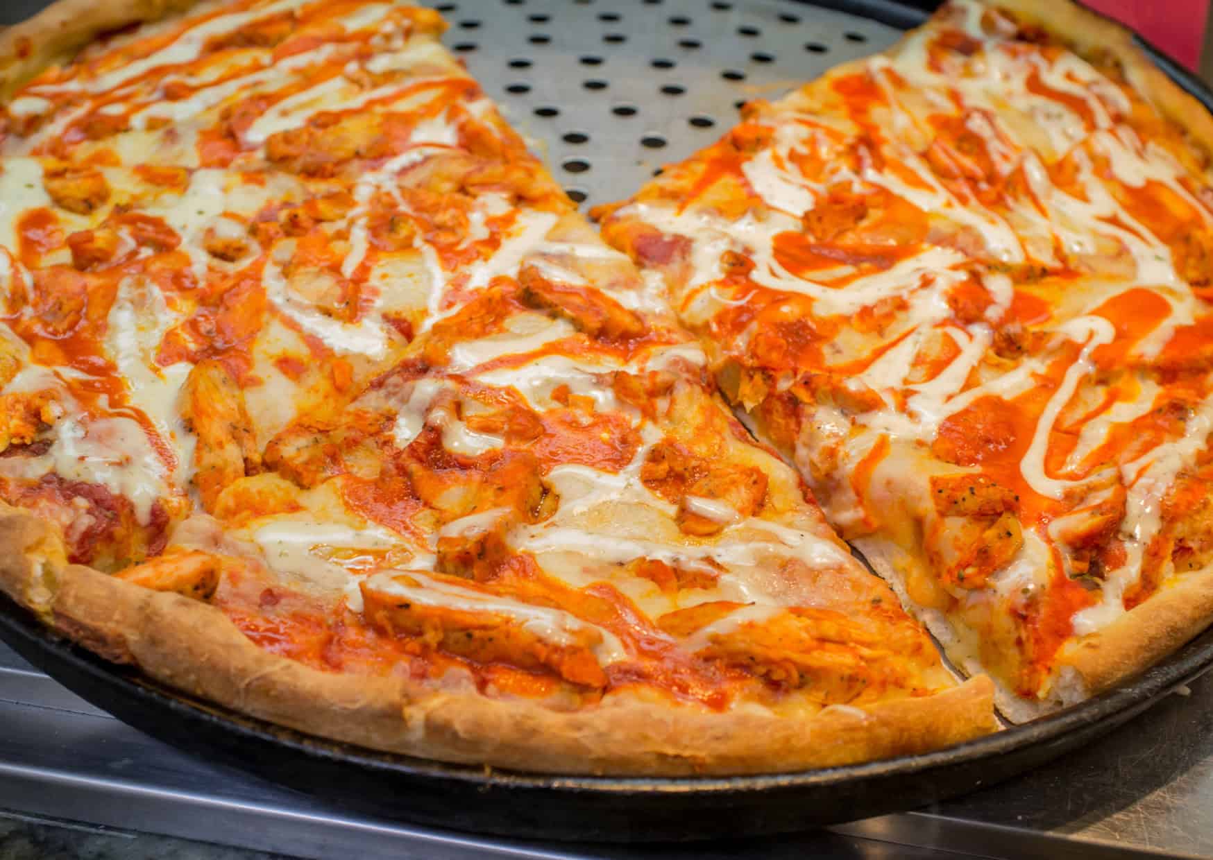 What Americans Keep Getting Wrong About Pizza According to Italians 5 Pizza Myths Real vs. Fake Italian Pies 4