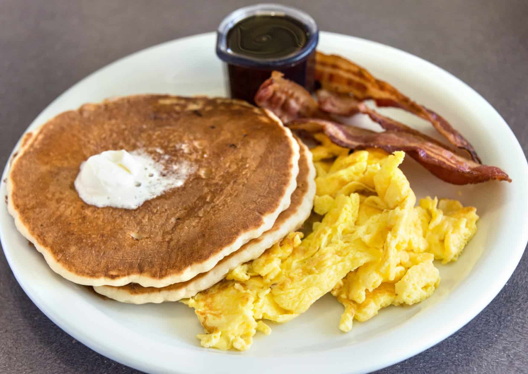 8 Morning Habits That Give Away You’re American the Second You Wake Up in Europe 2 8 Morning Habits That Instantly Mark You as an American in Europe 2