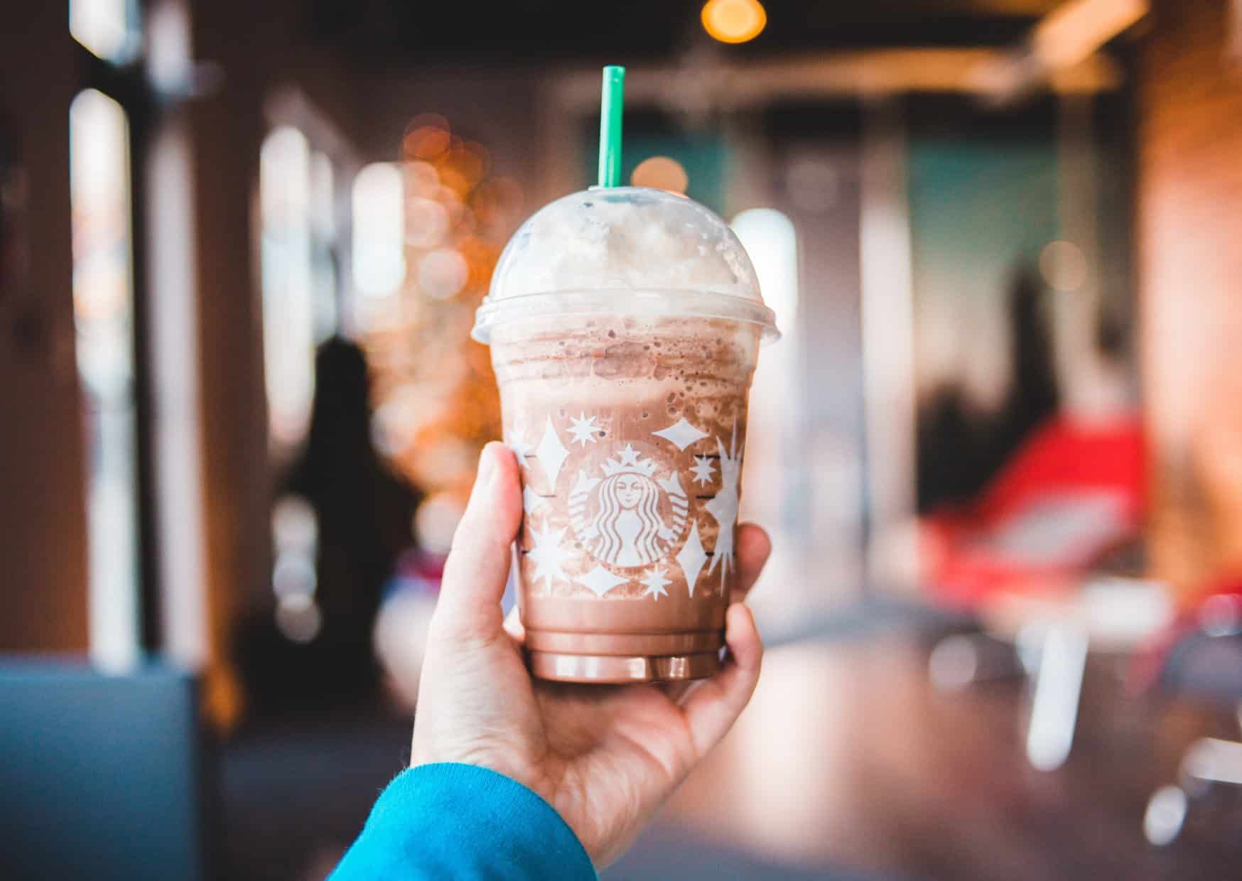 8 Morning Habits That Give Away You’re American the Second You Wake Up in Europe 3 8 Morning Habits That Instantly Mark You as an American in Europe 3
