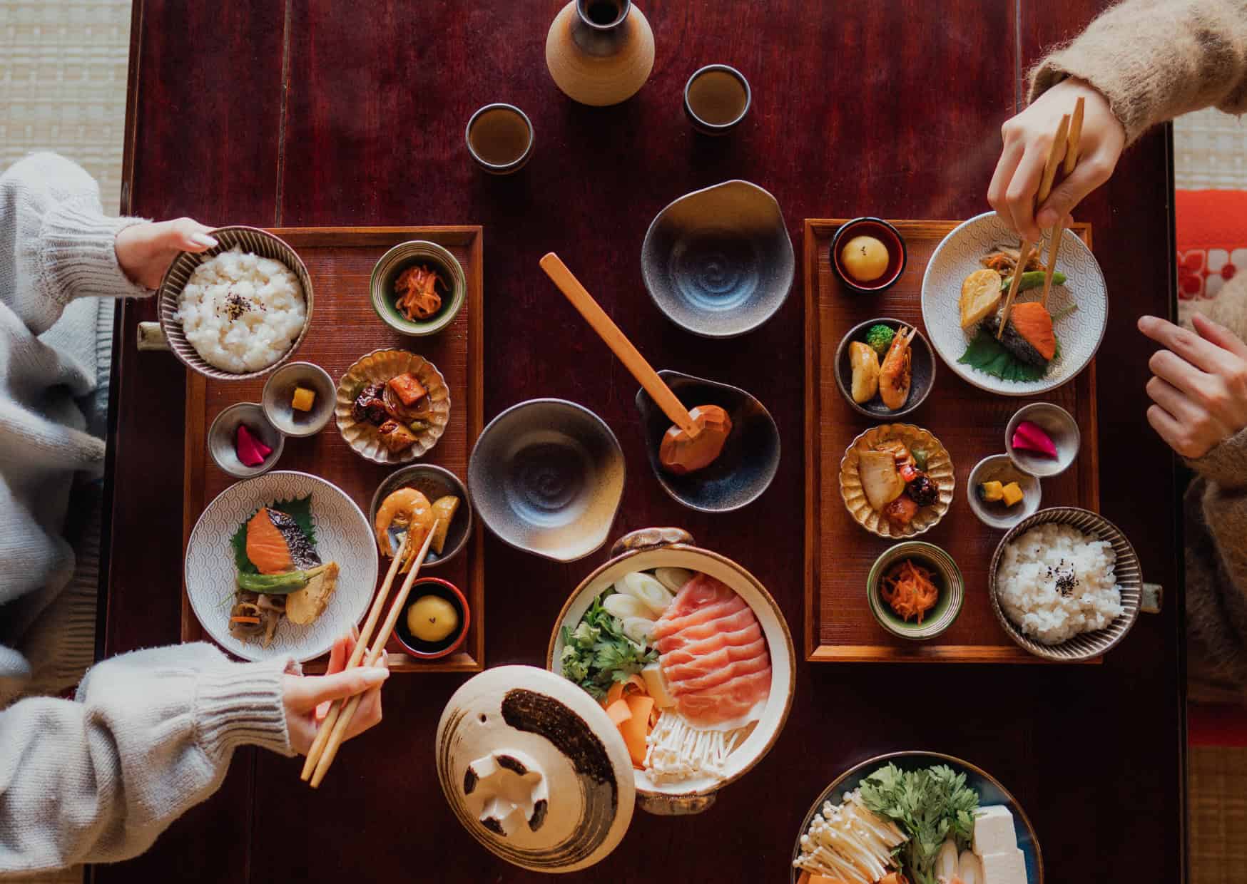 8 Social Rules That Shock Americans in Asian Cities 8
