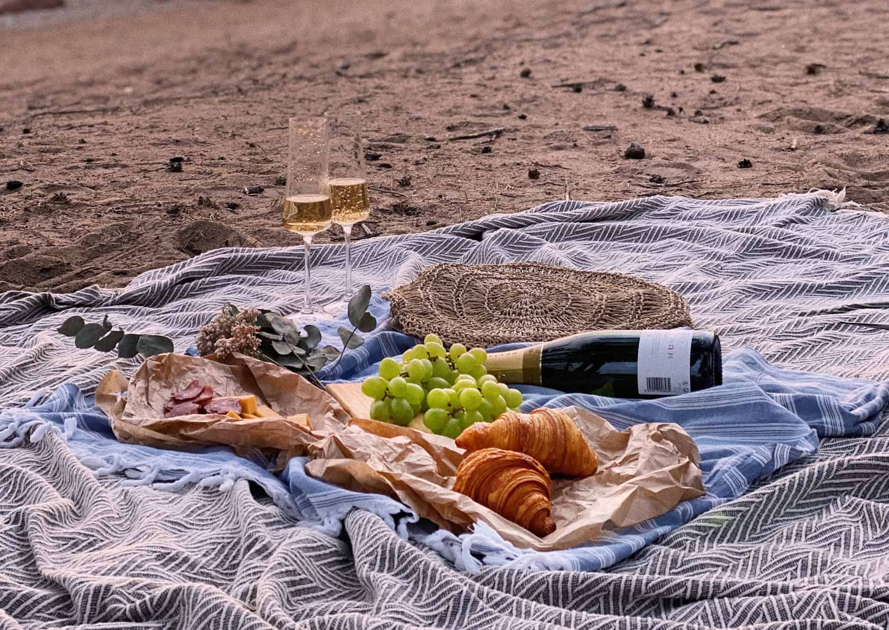 9 European Beach Habits That Shock First-Time American Tourists 3 9 European Beach Habits That Shock First Time Tourists 4