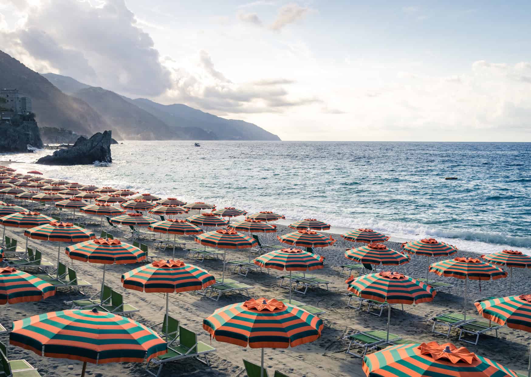 Why Italian Beach Culture Completely Shocks American Tourists 1 9 Italian Beach Habits That Leave Americans Speechless