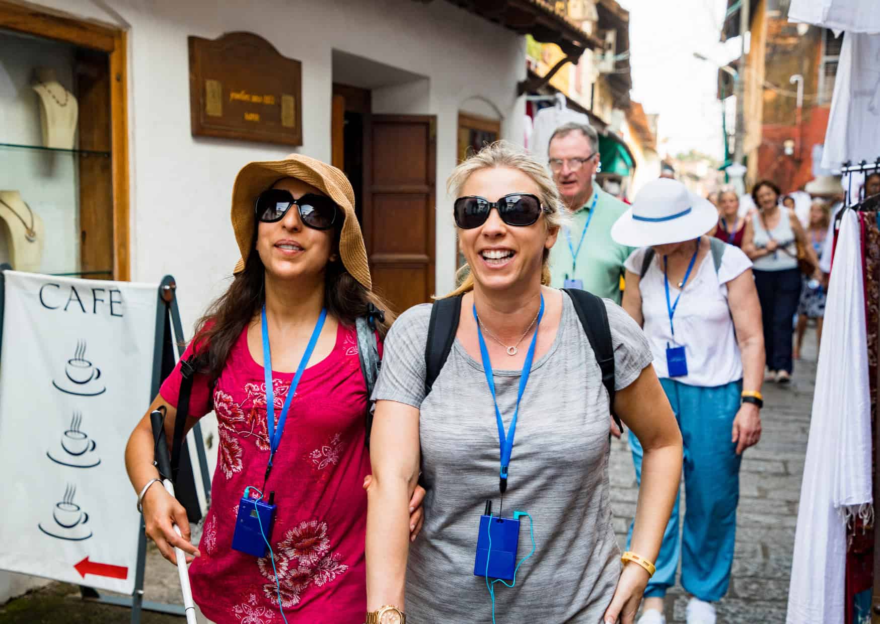9 Tourist Traps Europeans Never Fall For (But Visitors Waste Money On Every Day) 3 9 Travel Deals That Europeans Avoid 3