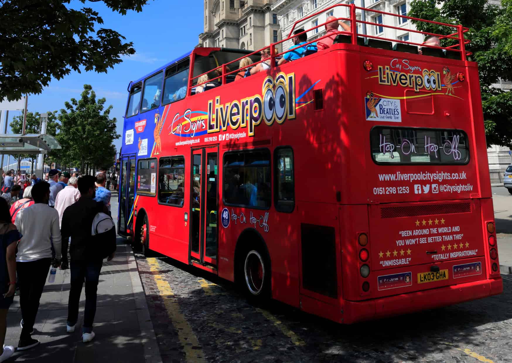 9 Tourist Traps Europeans Never Fall For (But Visitors Waste Money On Every Day) 5 9 Travel Deals That Europeans Avoid 5