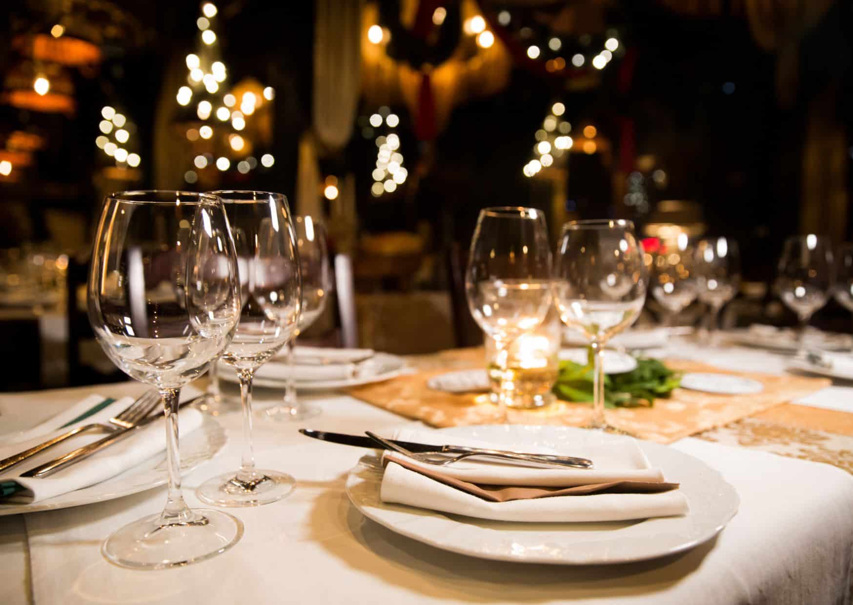 14 European Lunch Rules That Leave American Tourists Completely Baffled 8 Airbnb 4
