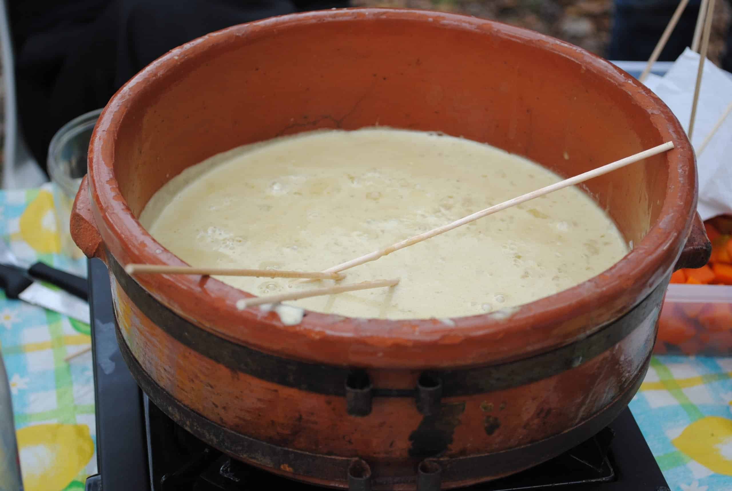 How to Make Italian Bagna Cauda (Recipe Guide)