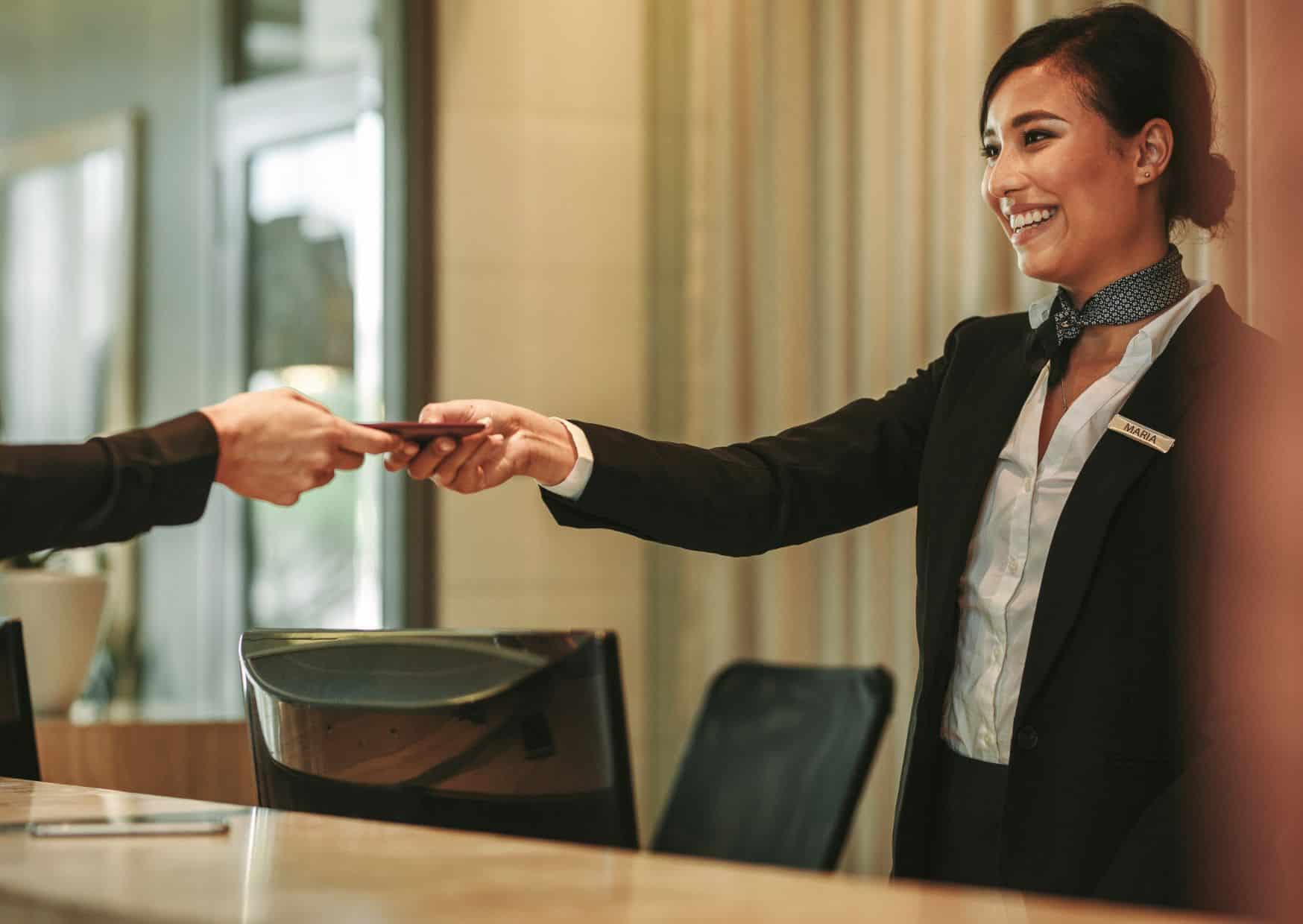 Airbnb vs. Hotels: 8 Insider Hacks to Spend Less and Sleep Better Anywhere 4 10 Unspoken Rules of Hotel Stays: What to Do and What to Avoid