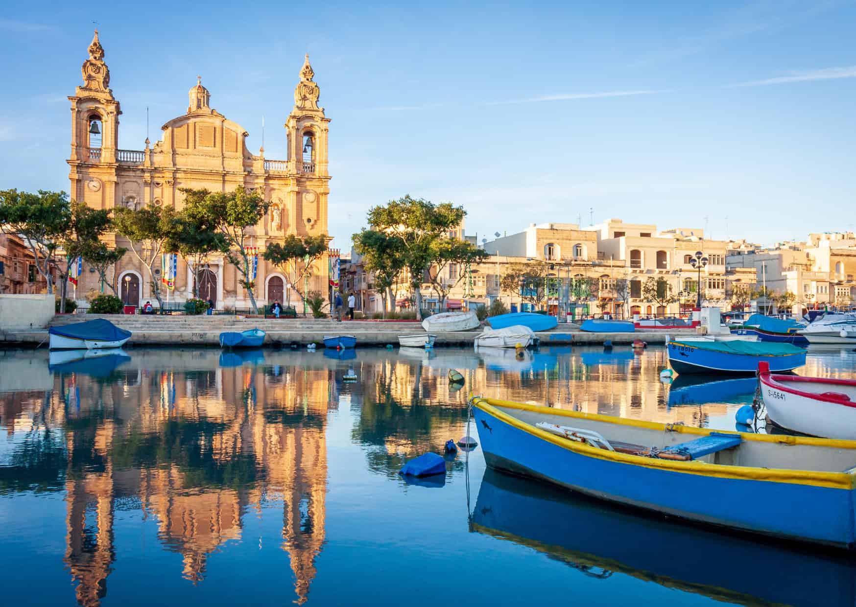 8 Mediterranean Islands Where Locals Still Live (And Tourists Rarely Think to Go) 2 Malta 8 Mediterranean Islands Where Locals Still Live