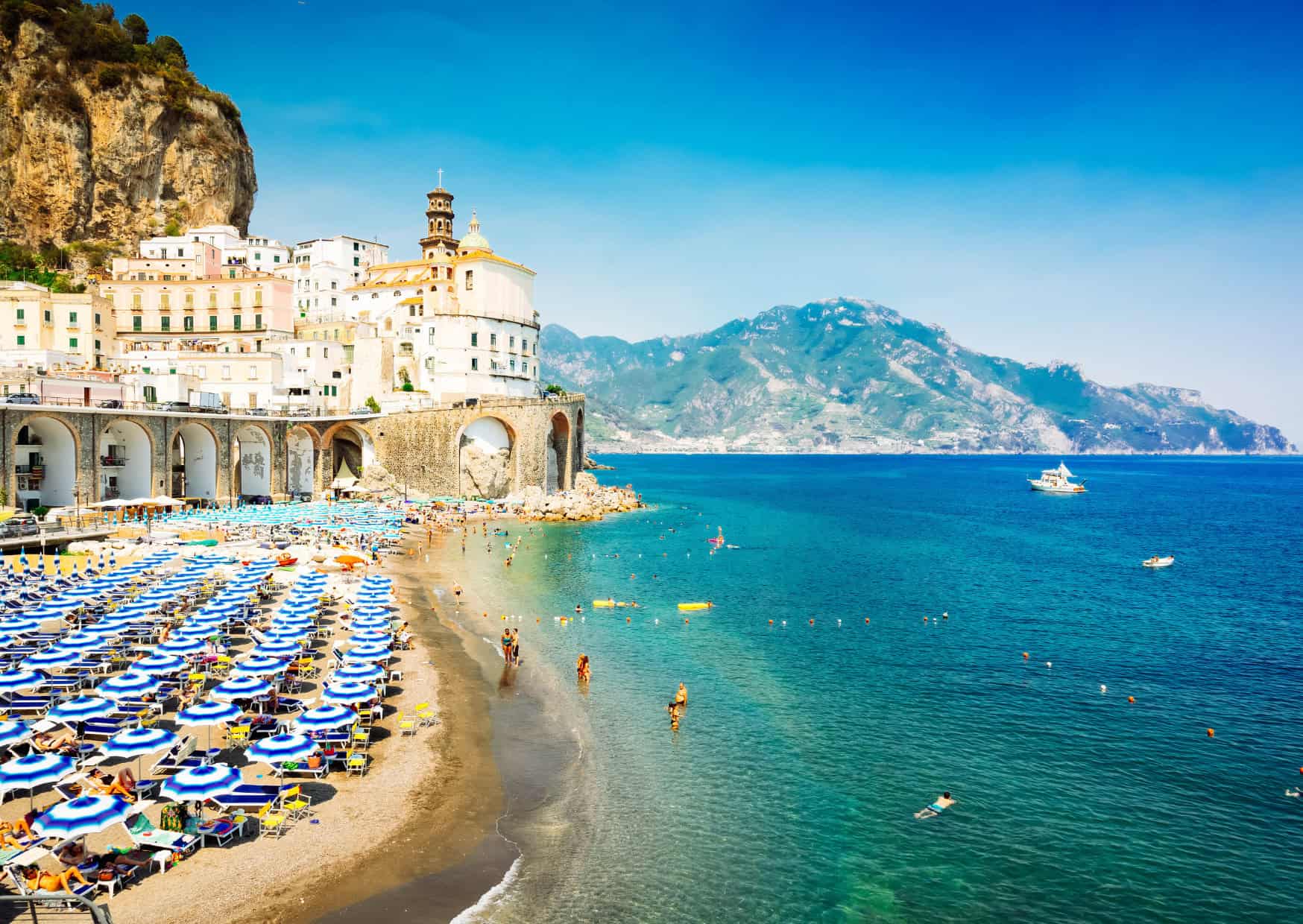 7 European Time Habits That Leave Foreigners Completely Confused 6 7 European Time Customs That Baffle Foreigners 7