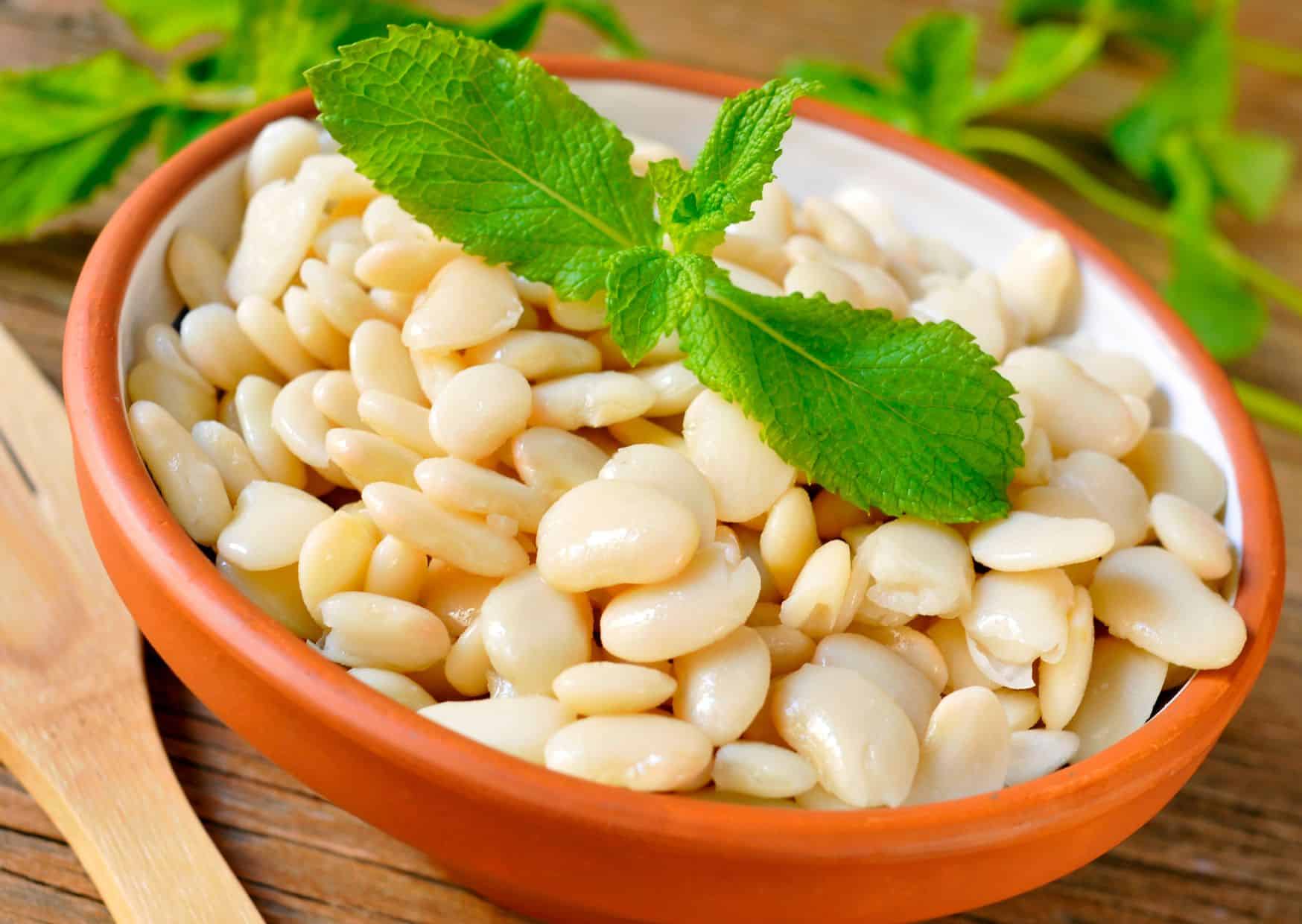 Most Popular Greek Foods: How to Make Greek Fasolada (Recipe Guide)