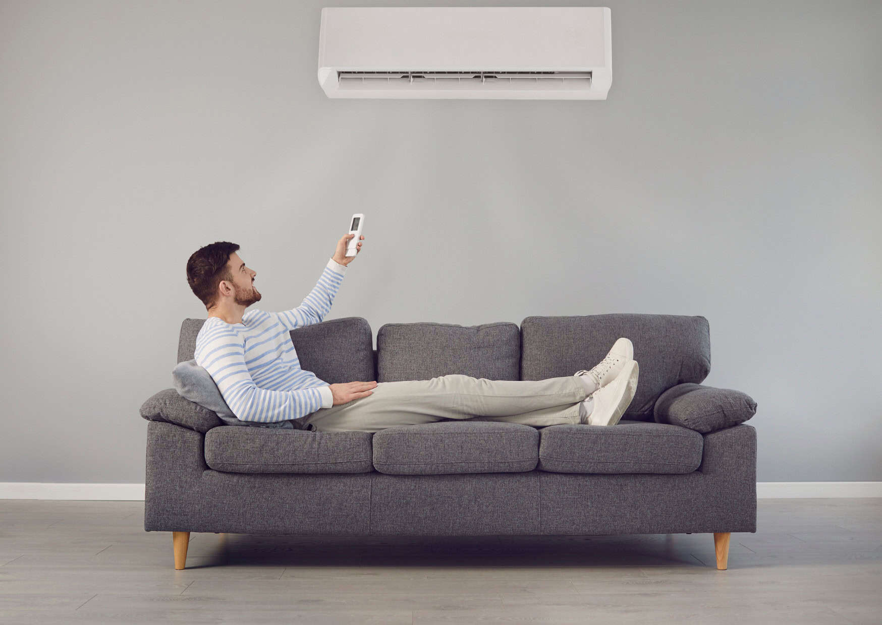Why Europeans Say No to Air Conditioning Even When It’s 100°F Outside: 9 Reasons Europeans Refuse To Use Air Conditioning Even During Heatwaves 5 Reasons Europeans Refuse To Use Air Conditioning 3