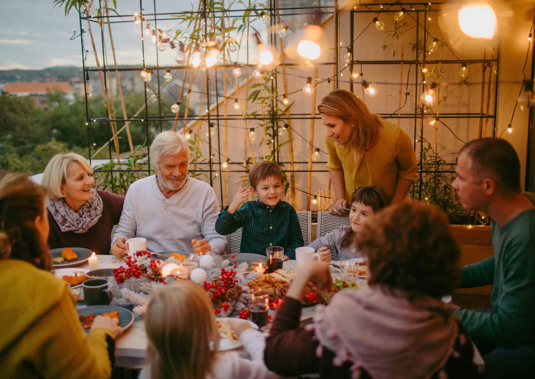 I Watched Spanish Families Have Dinner for a Week and Can’t Believe What I Saw 3 Spanish Families Have Dinner for a Week 8
