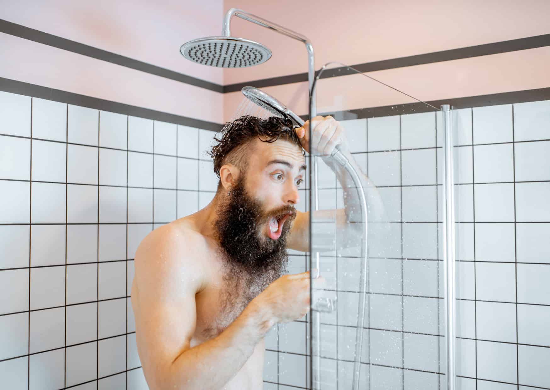The European Shower Habit That Leaves Americans Totally Baffled 3 The European Shower Habit That Americans Find Completely Backwards 3