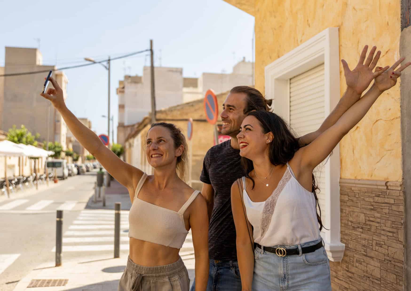 The Real Reason Europeans Don’t Small Talk With Strangers 3 The Real Reason Europeans Dont Small Talk With Strangers 8