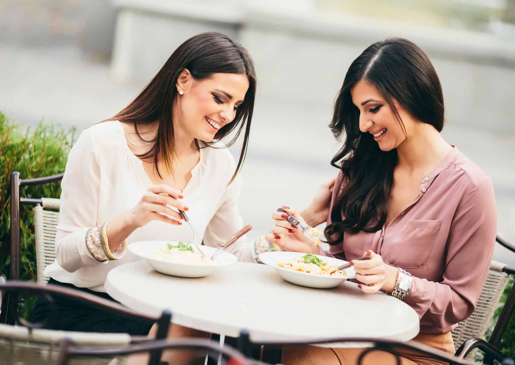 The Real Reason Europeans Take 2 Hour Lunch Breaks And Still Get More Done 5