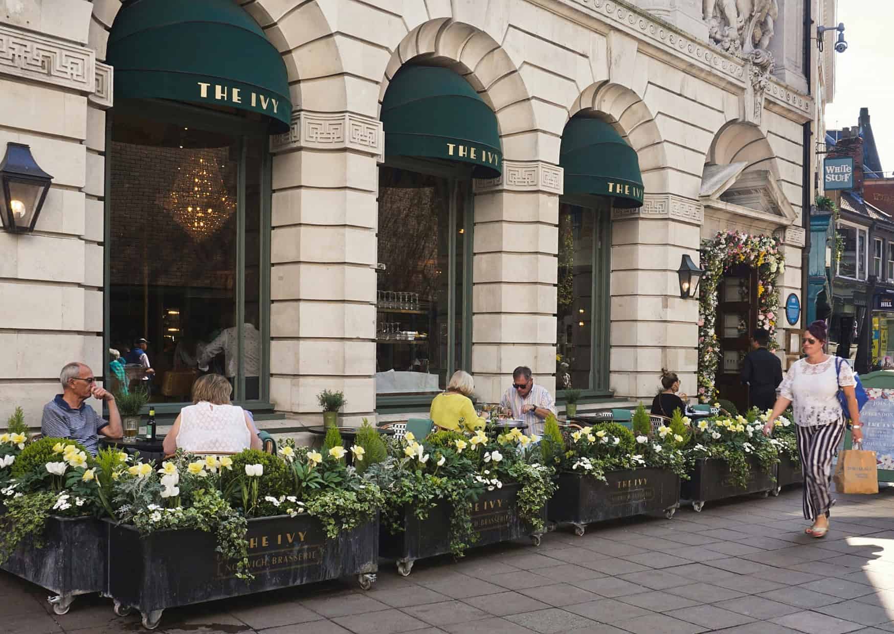 Why Europeans Celebrate Spring Completely Differently Than Americans 3 Why Europeans Celebrate Spring Completely Differently Than Americans 7