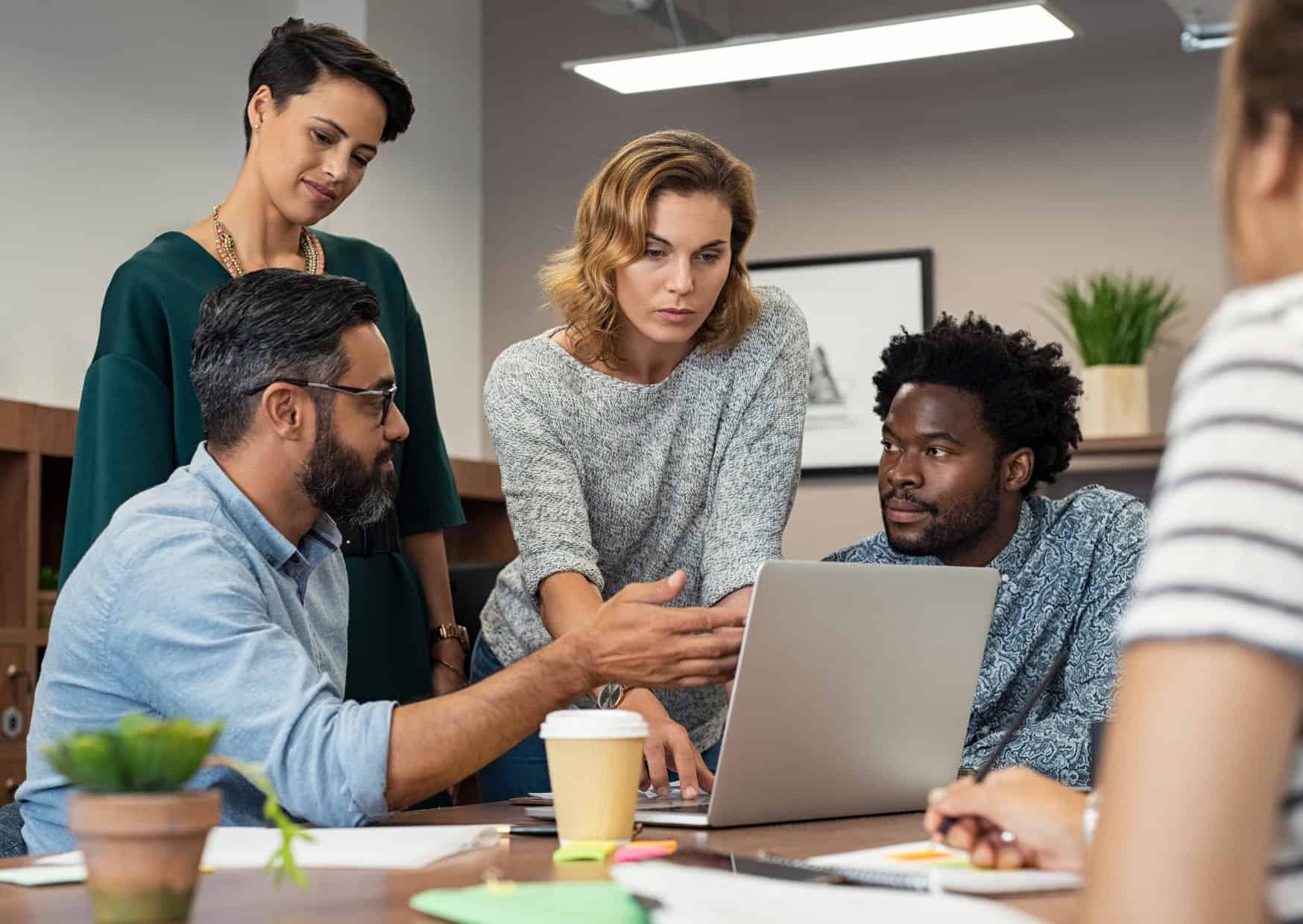 Why Europeans Don’t Make Friends at Work (And Are Happier For It) 8 Why Europeans Dont Make Friends at Work 8