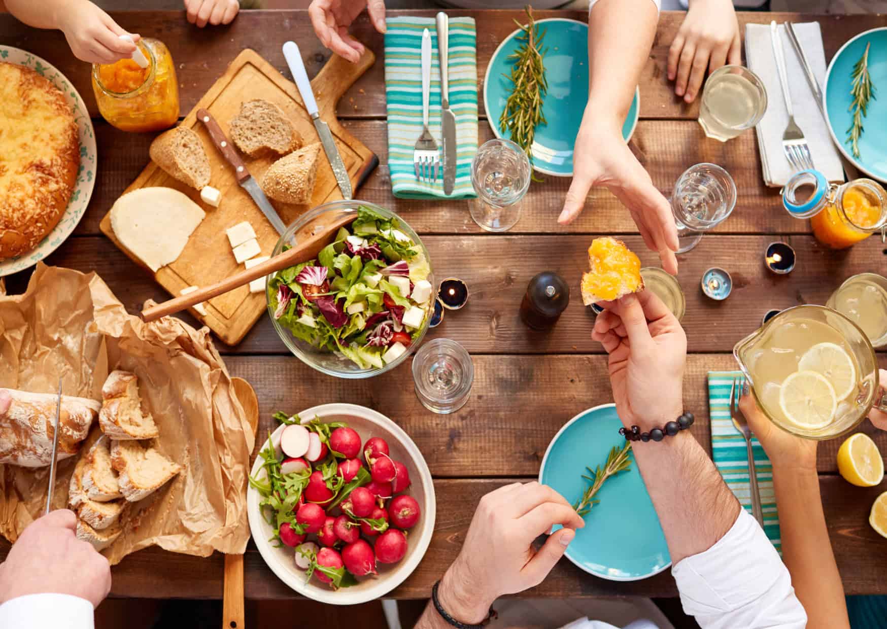 Why Mediterranean People Eat So Healthy & Which Foods They Rarely Eat 1 Why Mediterranean People Never Drink Water With Meals 4