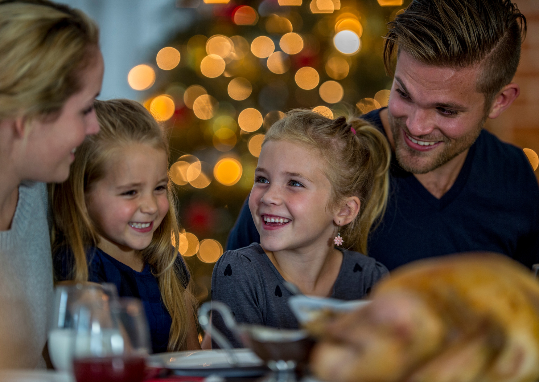 The After-Dinner Ritual European Families Never Skip: What Europeans Do After Dinner Instead of Leaving the Table 1 Dinner Ritual European Families Never Skip 2