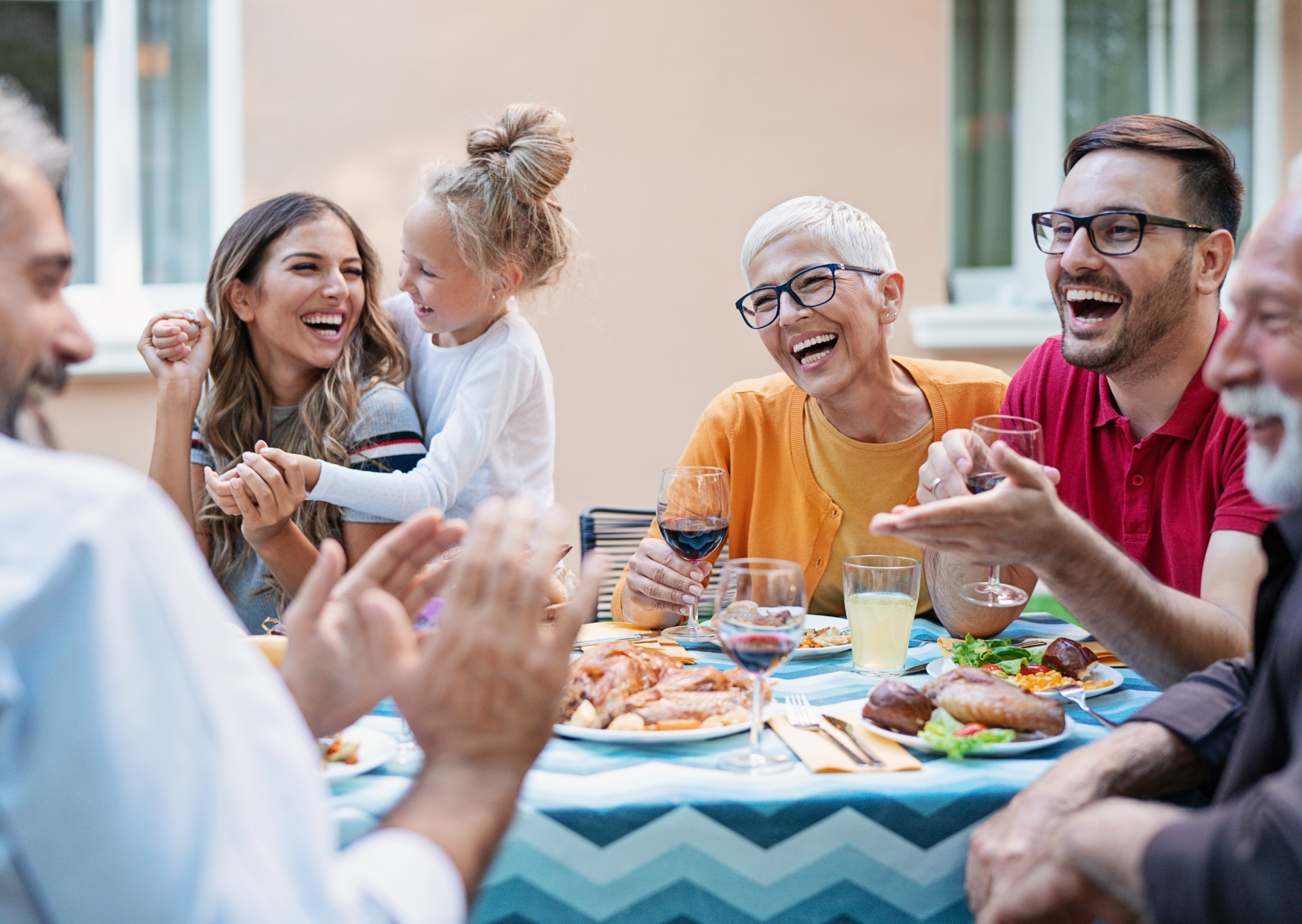 The After-Dinner Ritual European Families Never Skip: What Europeans Do After Dinner Instead of Leaving the Table 2 Dinner Ritual European Families Never Skip