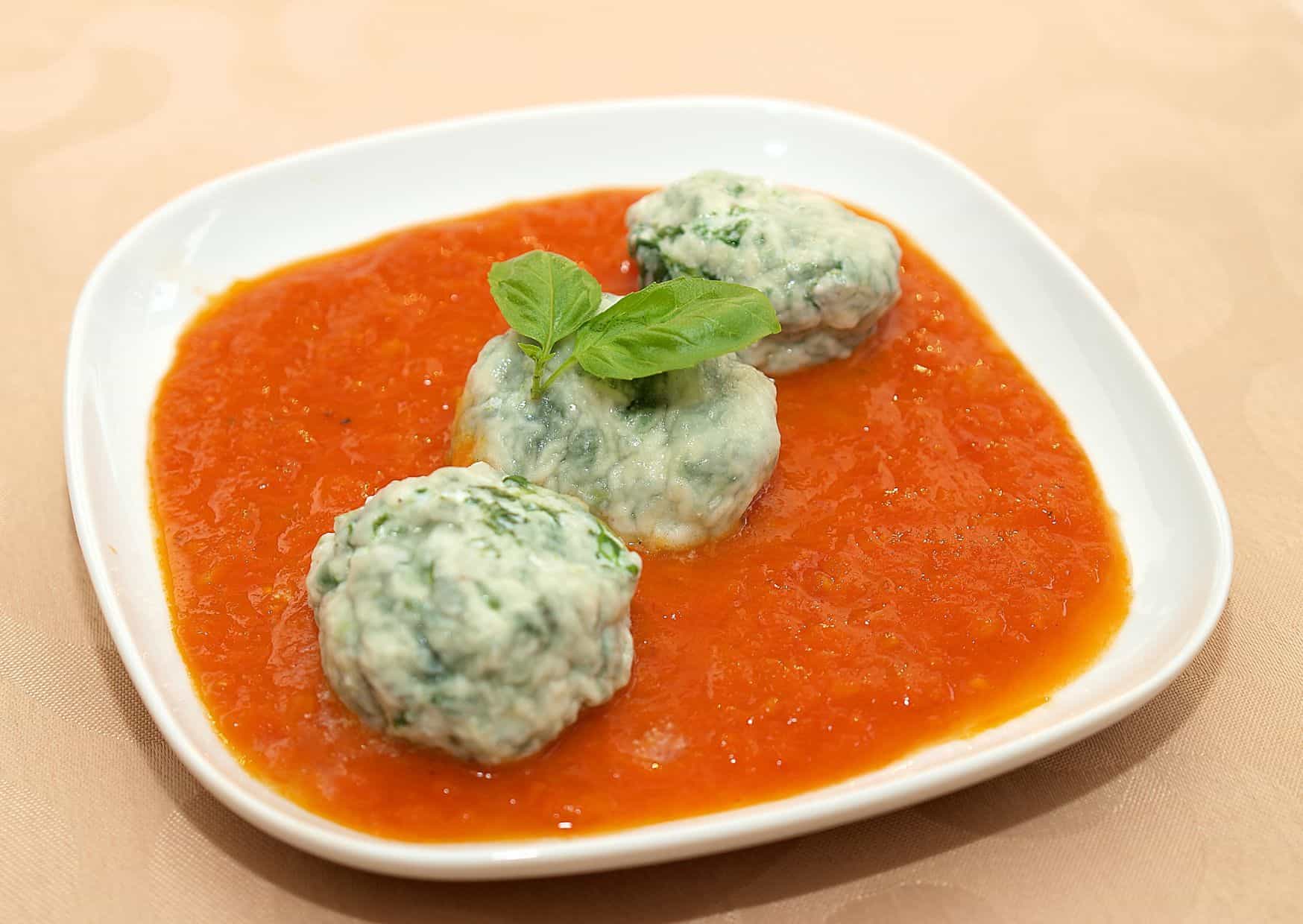 Gnudi