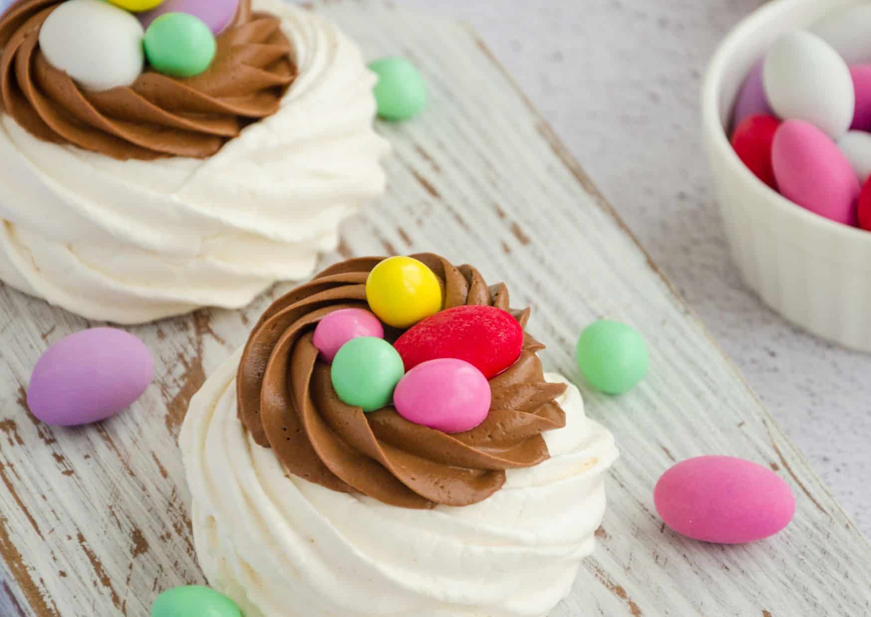 Mini Chocolate Nests (No Bake)