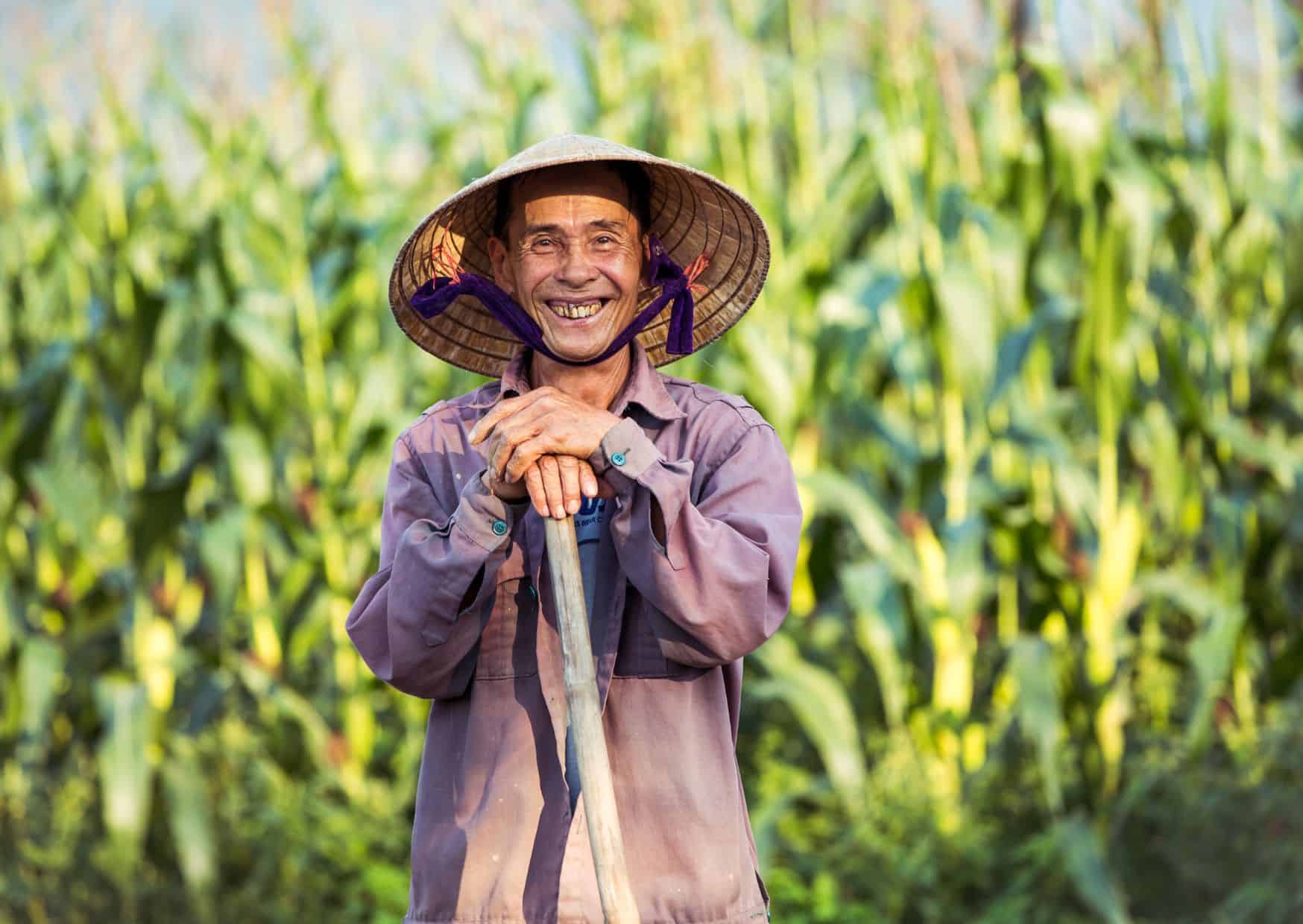 12 Vietnamese Social Rules That Leave Americans Wondering ‘Why? 3 10 Unspoken Rules of Flying That Every Passenger Should Know