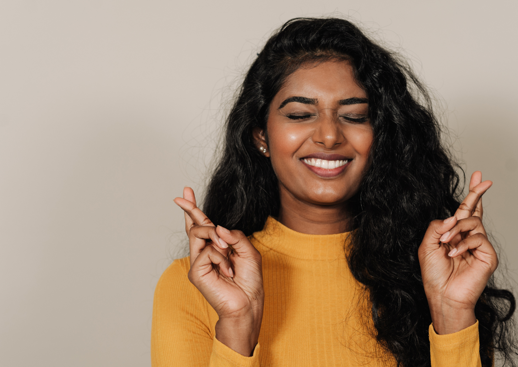 7 Hand Gestures That Make You Look Rude in Southern Europe (Even If You Don’t Mean To) 6 hand gestures