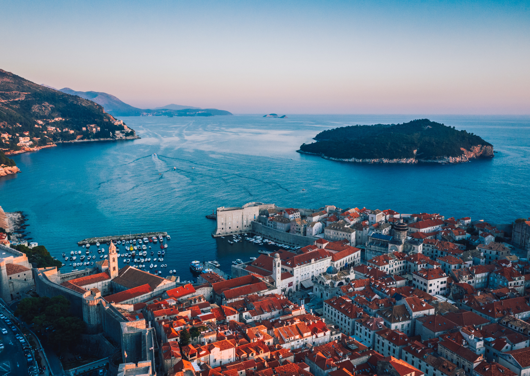 Americans Dream of Moving Abroad: Why These 7 Countries Quietly Want More Americans to Move There 4 Why These 7 Countries Are Secretly Hoping More Americans Will Move There 4