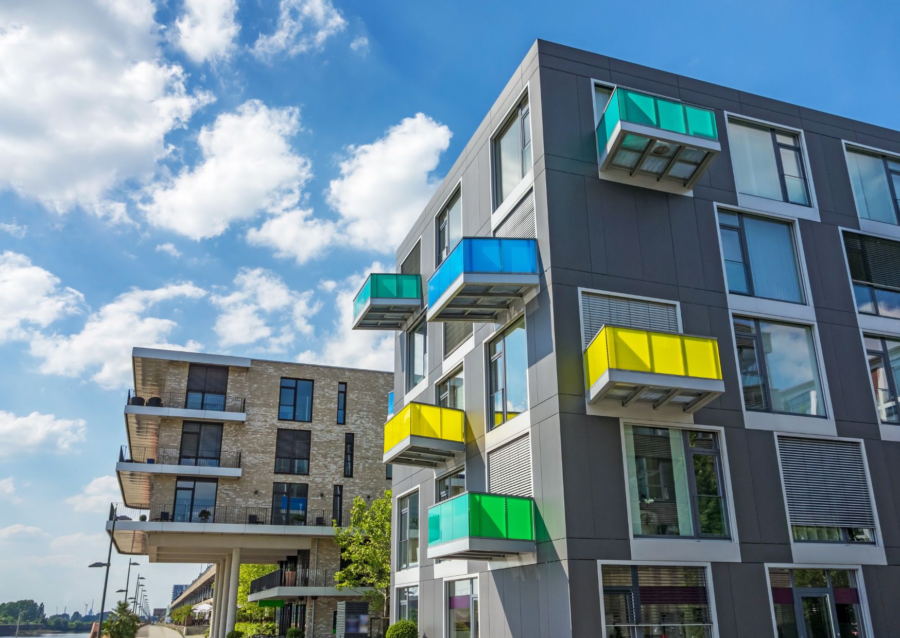 Airbnb vs Vrbo Isn’t the Real Question Anymore 2 Airbnb vs. Vrbo in 2025: Which Is Better—And Are Either Still Worth It? What Travelers Are Choosing Now (And 5 Surprising Alternatives)