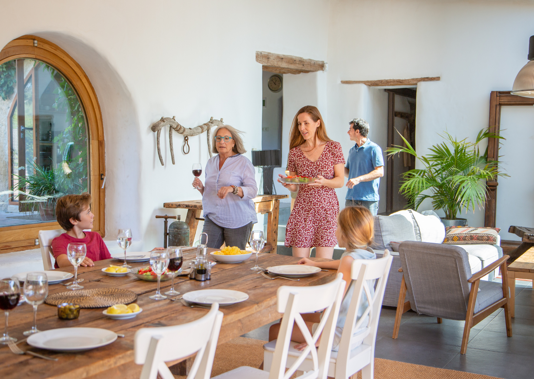 Financial Habits Mediterranean People Have 10