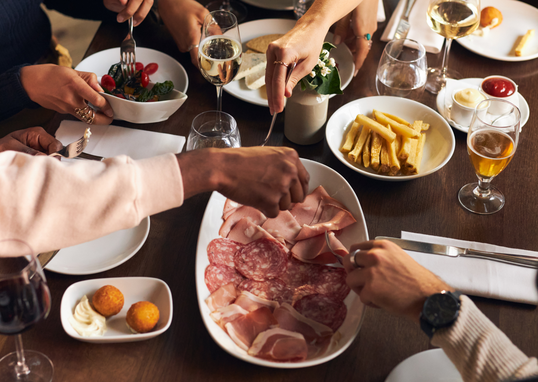 The Blood Sugar Difference Between Europe And America No One Talks About: What Americans Get Wrong About Blood Sugar and Food 7 Blood Sugar Secret That Keeps Europeans Thin 3