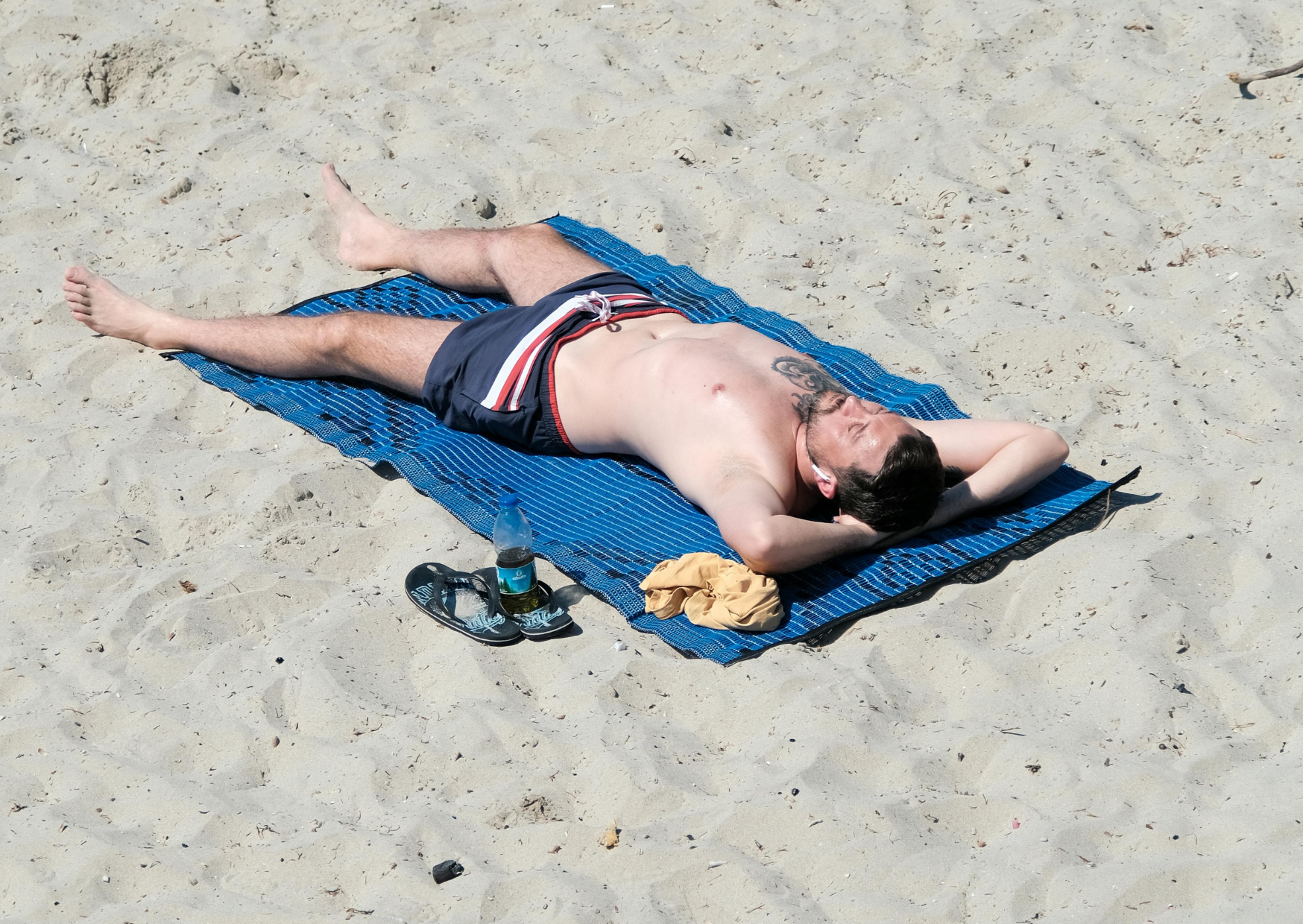 Why European Beach Confidence Shocks So Many American Travelers 6 Cellulite Display at European Beaches 6