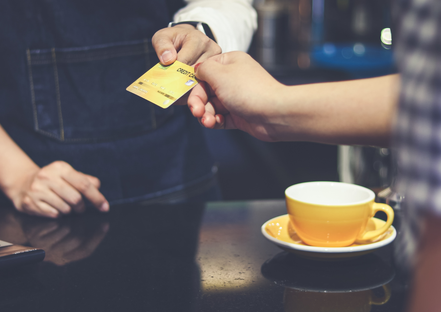 The French Restaurant Mistake That Gets American Credit Cards Confiscated 2 French Restaurant Mistake 7