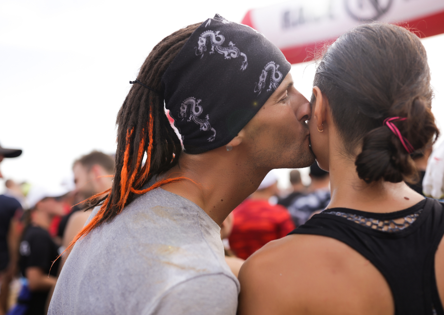 The Goodbye Kiss Location Europeans Use That Would Get Americans Fired at Work 2 Goodbye Kiss Location Europeans Use 5